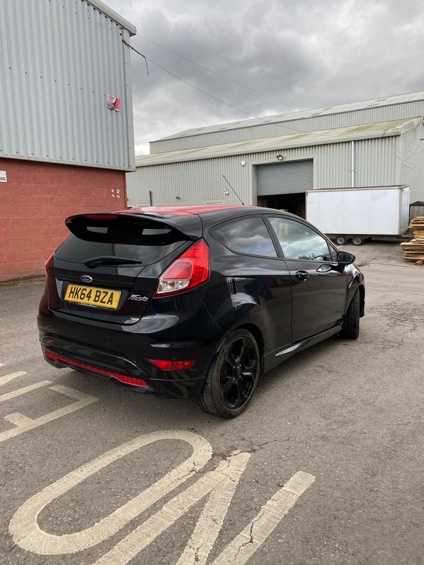 2014/64 REG FORD FIESTA ZETEC S BLACK EDITION 998CC PETROL 3DR HATCHBACK, SHOWING 2 FORMER KEEPERS - Image 6 of 14