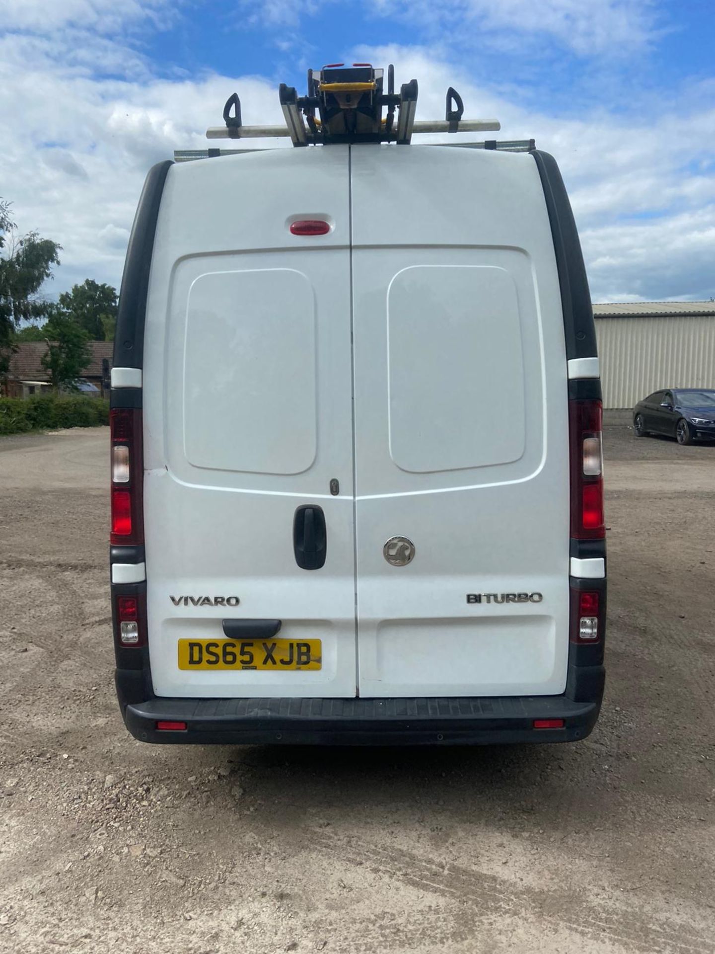 2016 VAUXHALL VIVARO 2900 BT PV CDTI ECO S/S WHITE PANEL VAN, 1.6 DIESEL ENGINE, 65K MILES *PLUS VAT - Image 5 of 11