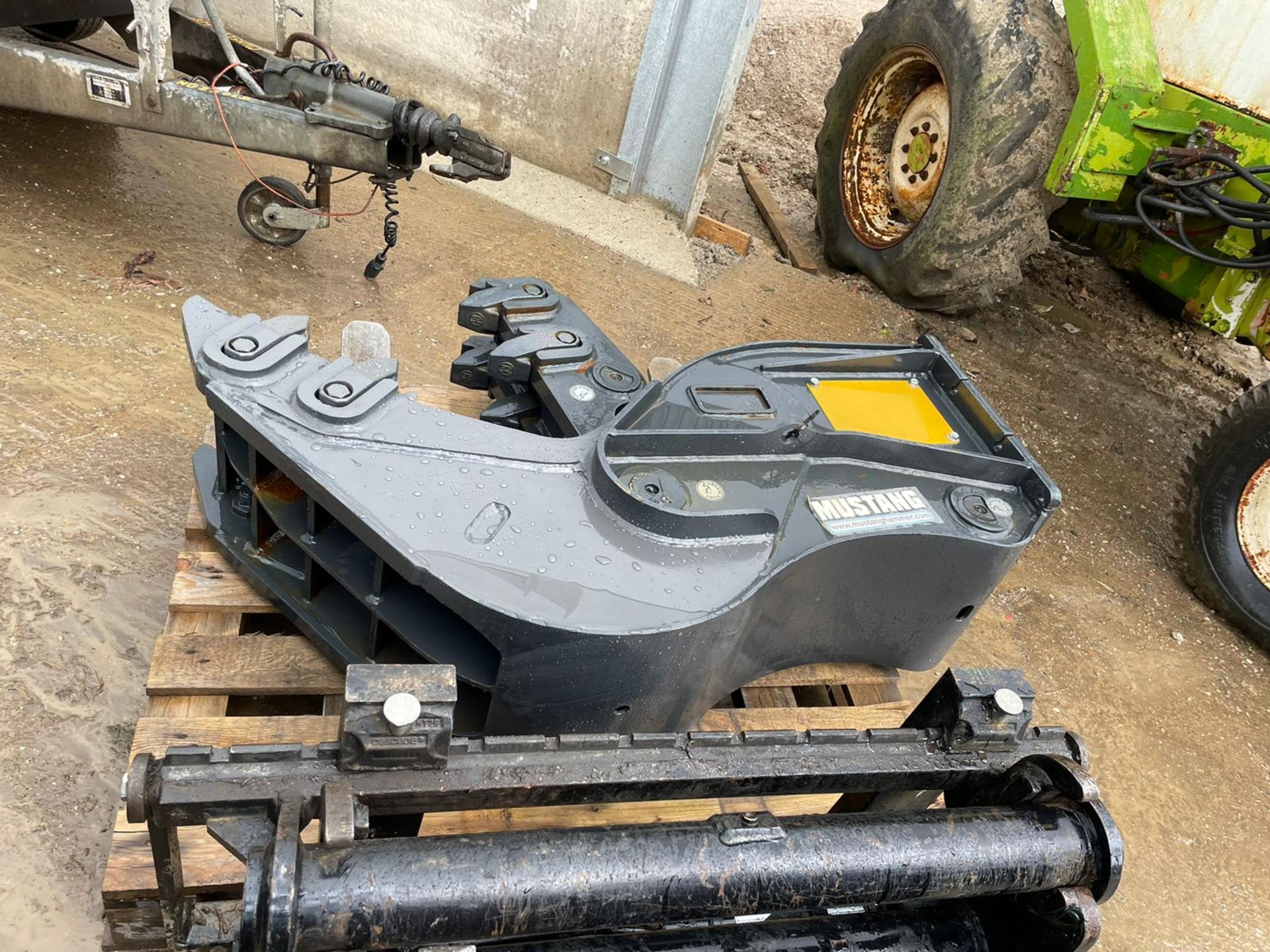 UNUSED 2020 MUSTANG FH04 PULVERIZER, SUITABLE FOR LARGE EXCAVATOR *PLUS VAT* - Image 5 of 5