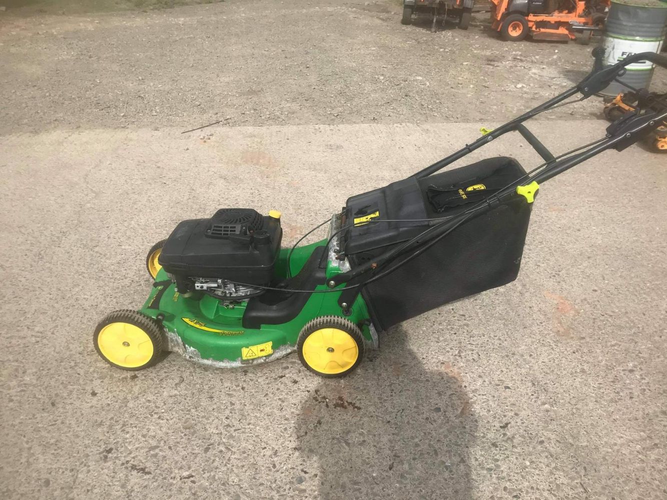 JOHN DEERE SELF PROPELLED LAWN MOWERS, HUSQVARNA CHAINSAW, HONDA FLOOR GRINDER, STEPHILL GENERATOR, TRENCH RAMMER ALL ENDS FROM 7PM TUESDAY!