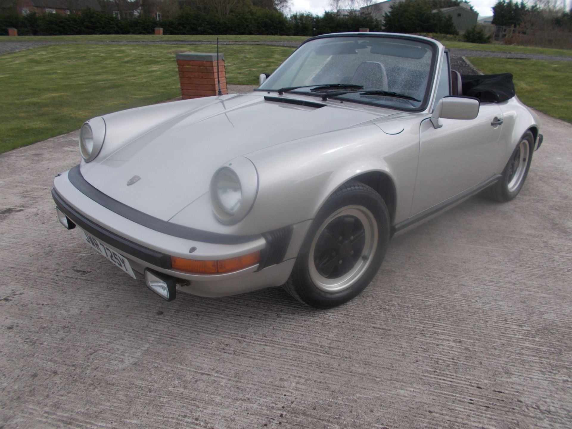 1983 (Y) PORSCHE 911SC CONVERTIBLE, 3.0 PETROL, 5 SPEED MANUAL, LEFT HAND DRIVE *NO VAT*