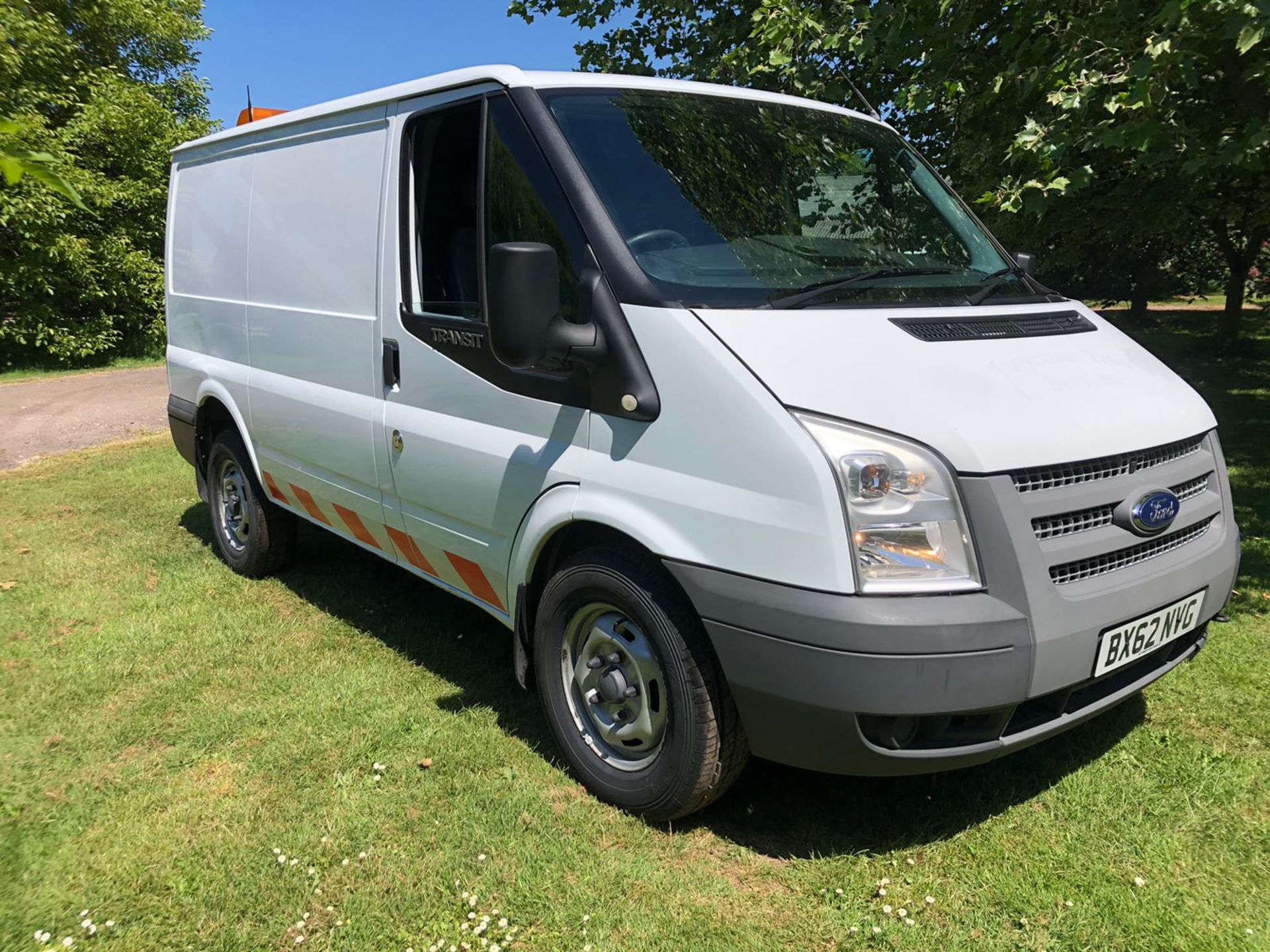 2012 FORD TRANSIT 125 T330 SWB AWD 4x4 WHITE PANEL VAN, 2.2 DIESEL ENGINE, 101,489 MILES *PLUS VAT* - Image 3 of 14