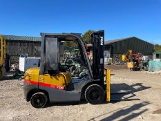 2007 TCM 25 FORKLIFT, RUNS DRIVES AND LIFTS, SHOWING 7300 HOURS, 2.5TON SPEC, SIDE SHIFT *PLUS VAT*