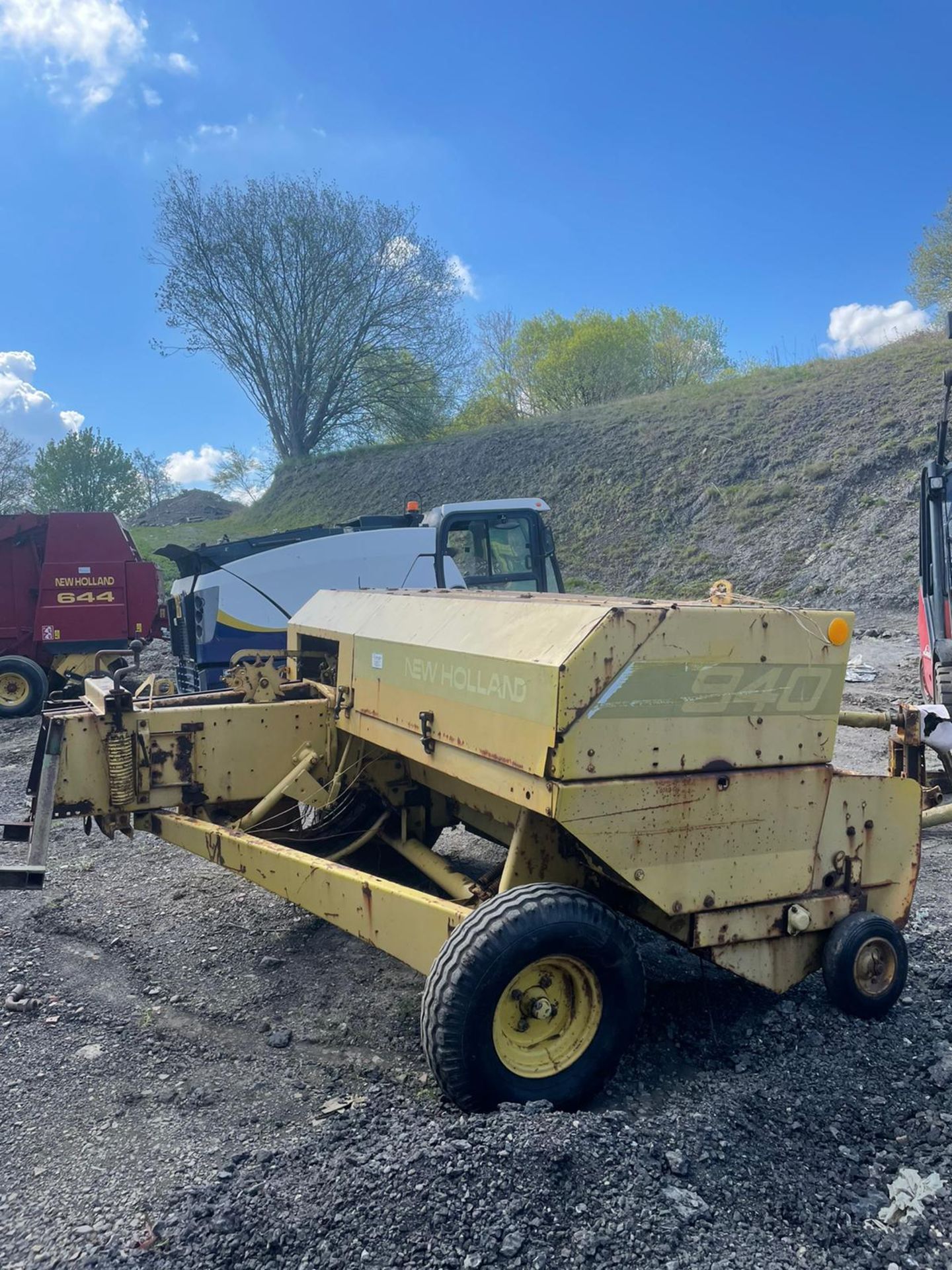 NEW HOLLAND 940 SQUARE BALER, IN WORKING ORDER, WITH PTO *PLUS VAT* - Image 4 of 7