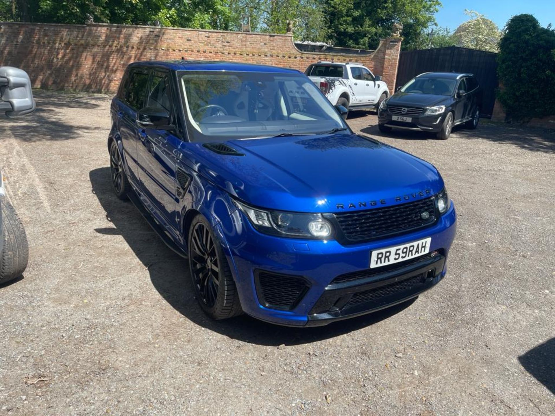 2016 RANGE ROVER SPORT SVR AUTOBIOGRAPHY DYNAMIC V8 SUPERCHARGED AUTOMATIC 5.0 550PS PETROL ENGINE - Image 6 of 28
