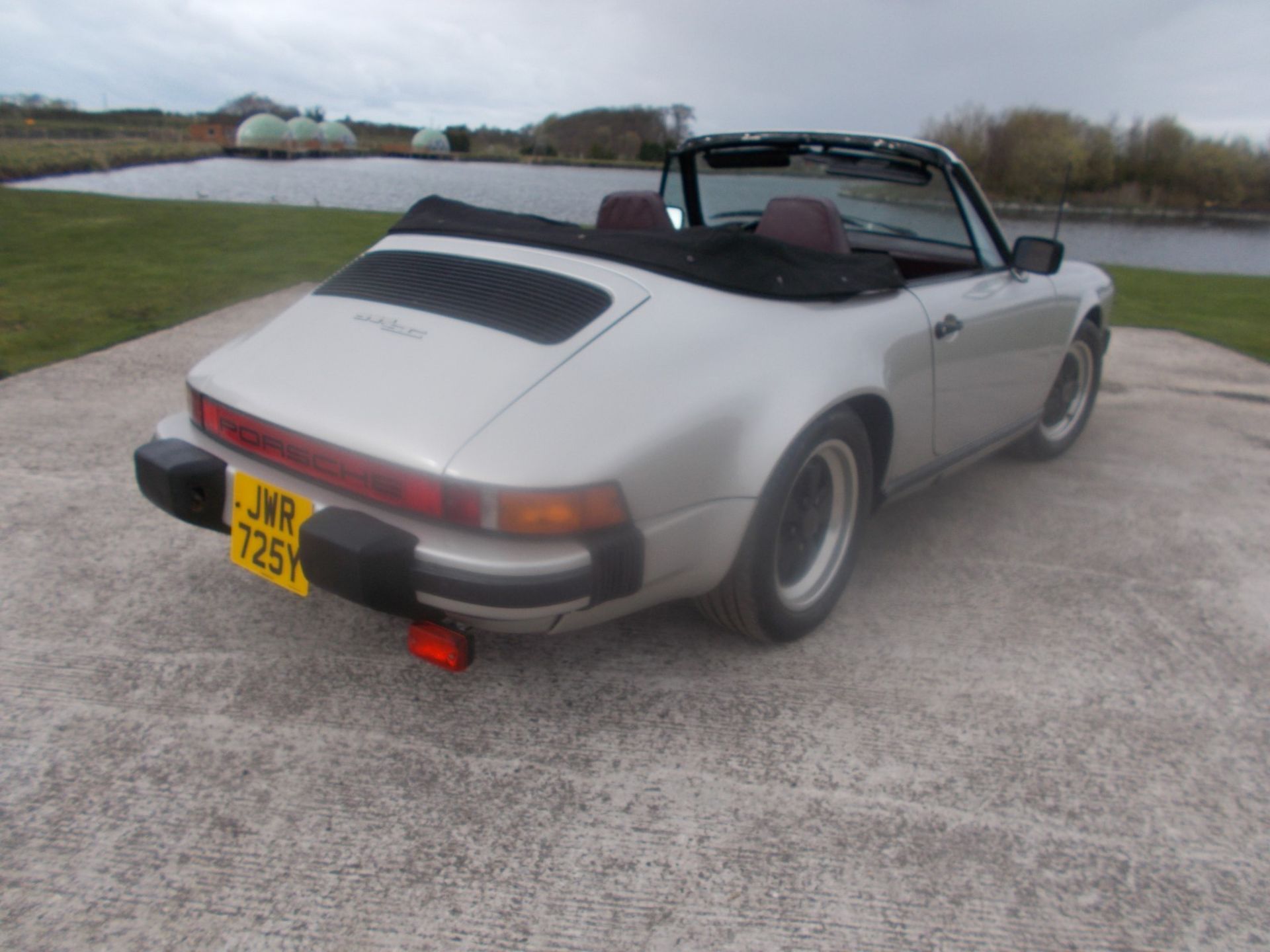 1983 (Y) PORSCHE 911SC CONVERTIBLE, 3.0 PETROL, 5 SPEED MANUAL, LEFT HAND DRIVE *NO VAT* - Image 6 of 41