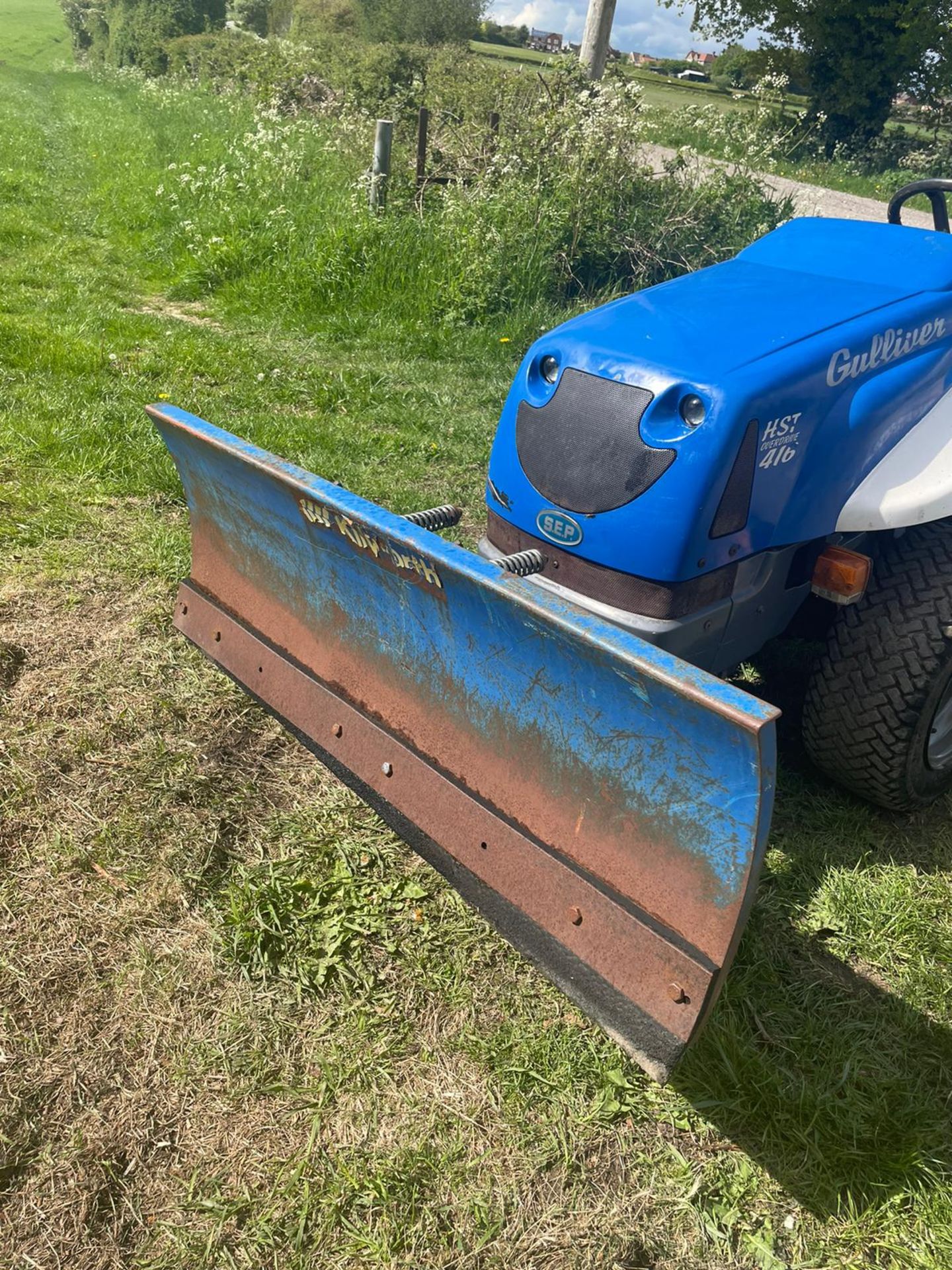 S E P GULLIVER OVERDRIVE 416 COMPACT TRACTOR WITH FRONT SNOW PLOUGH, ROLL BAR *PLUS VAT* - Image 11 of 14