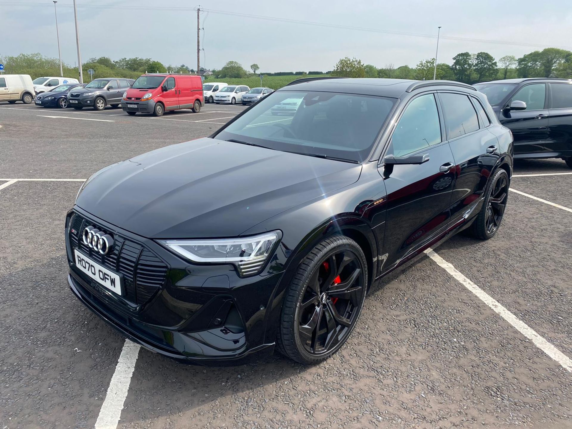 2020 AUDI E-TRON LAUNCH EDITION 50 BLACK ESTATE, ELECTRIC, SHOWING 5702 MILES, VERY HIGH SPEC*NO VAT - Image 2 of 14