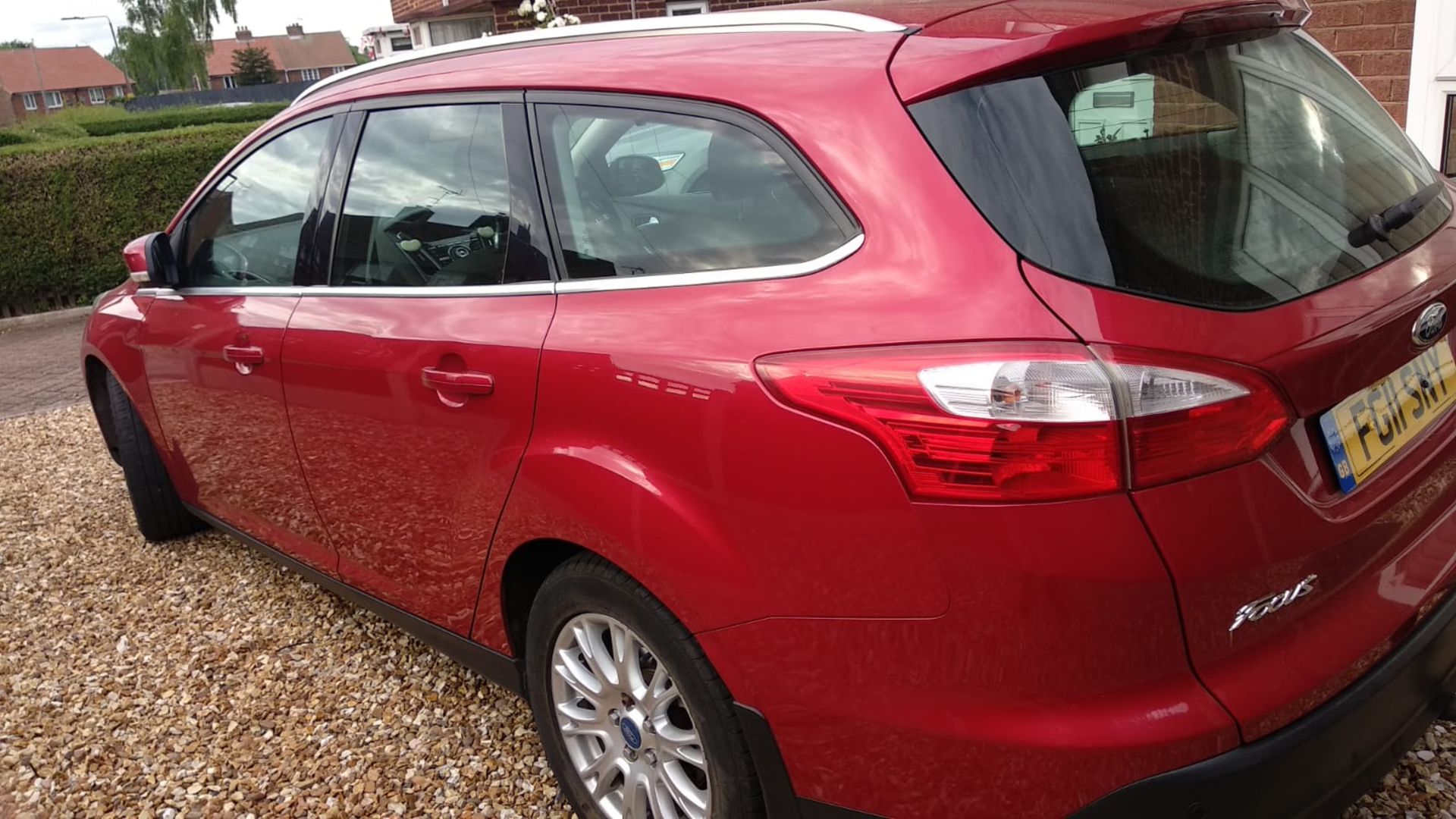 2011 FORD FOCUS TITANIUM TDCI RED ESTATE, 1560cc DIESEL ENGINE, SERVICE HISTORY *NO VAT* - Image 4 of 12