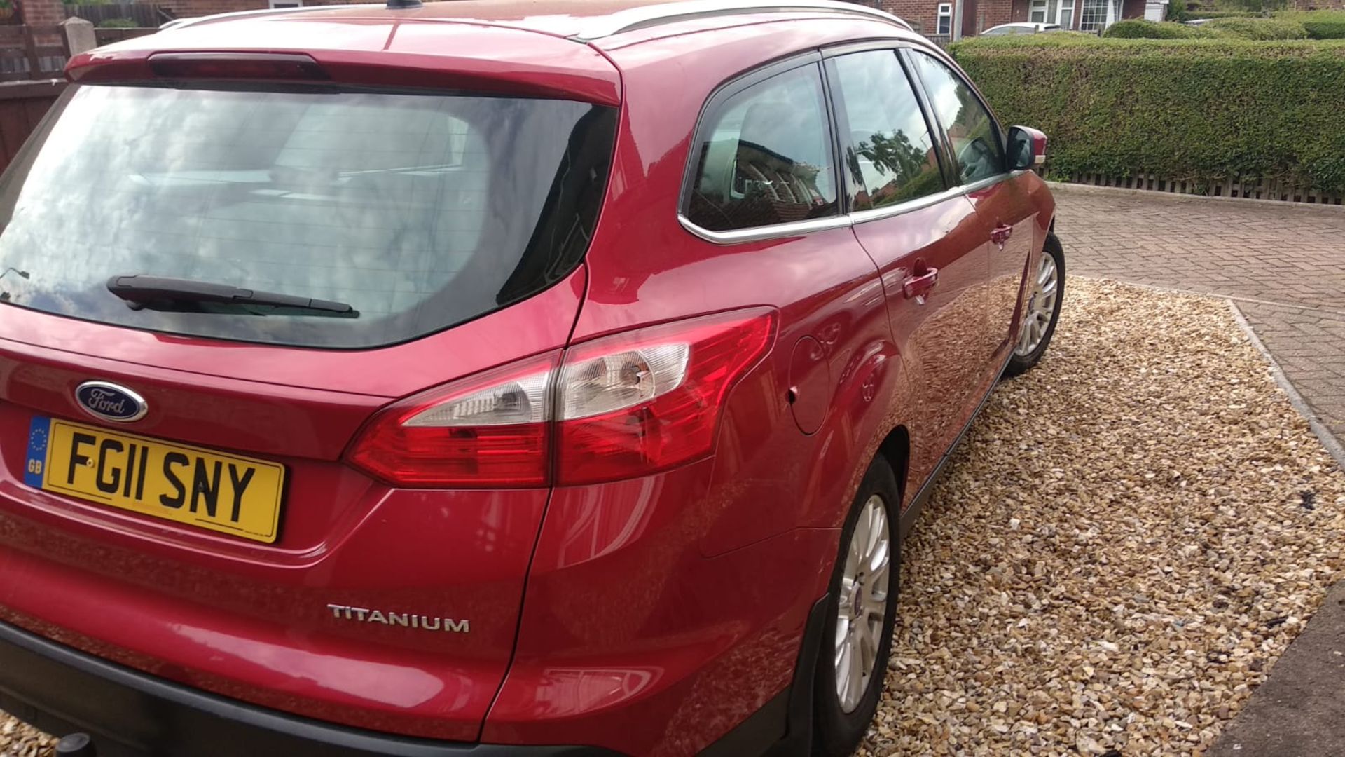 2011 FORD FOCUS TITANIUM TDCI RED ESTATE, 1560cc DIESEL ENGINE, SERVICE HISTORY *NO VAT* - Image 5 of 12