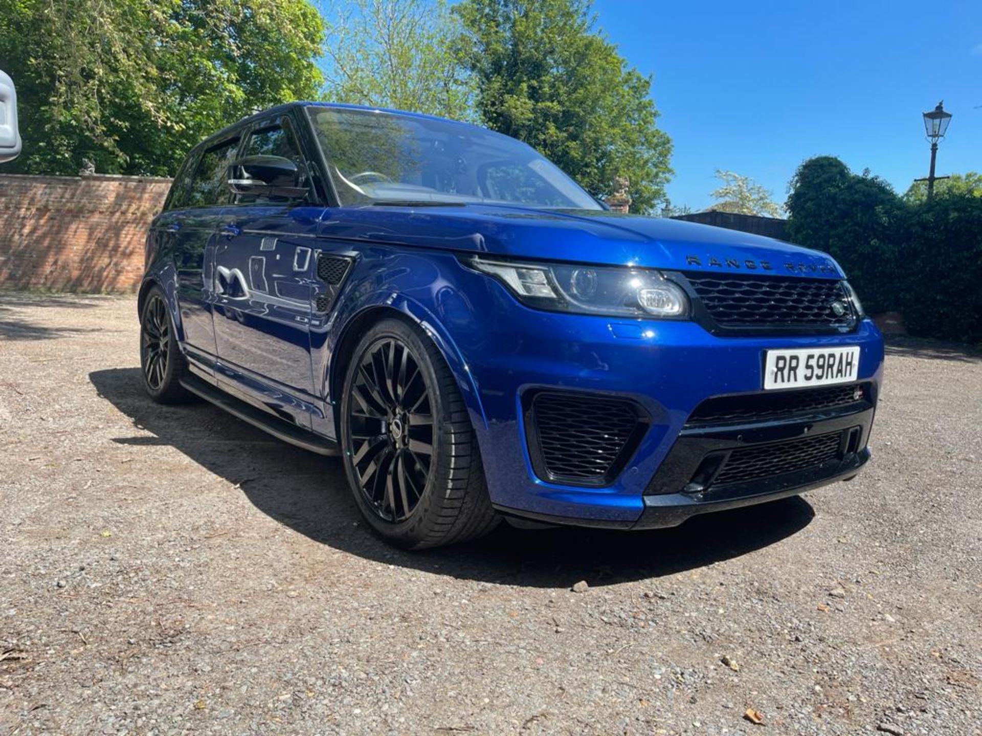 2016 RANGE ROVER SPORT SVR AUTOBIOGRAPHY DYNAMIC V8 SUPERCHARGED AUTOMATIC 5.0 550PS PETROL ENGINE - Image 5 of 28
