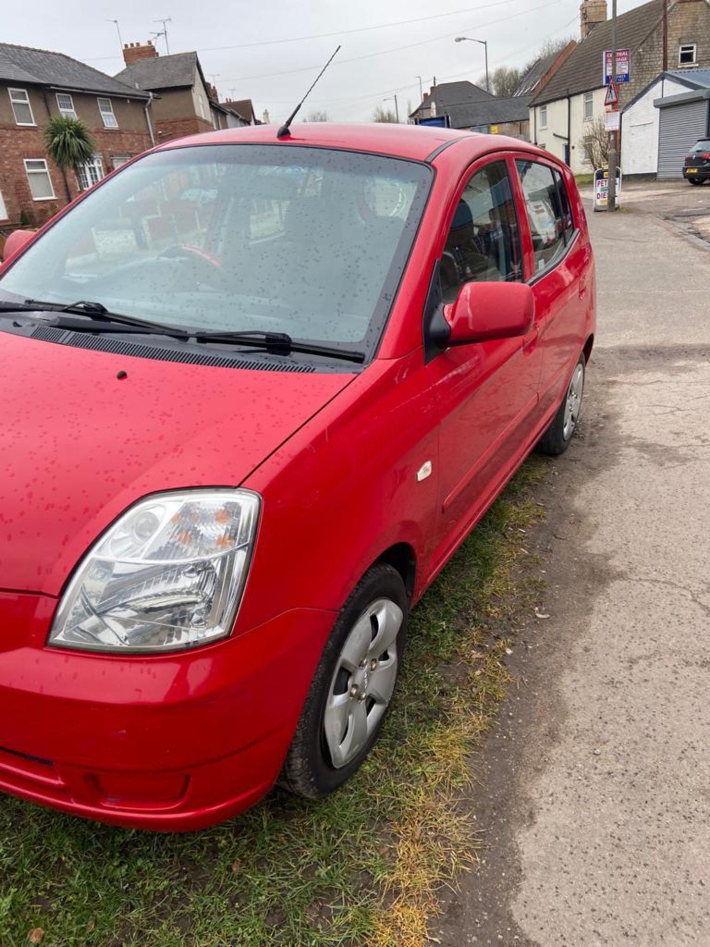 2006/06 REG KIA PICANTO LX 1.1L PETROL RED 5 DOOR HATCHBACK, SHOWING 4 FORMER KEEPERS *NO VAT* - Image 7 of 13