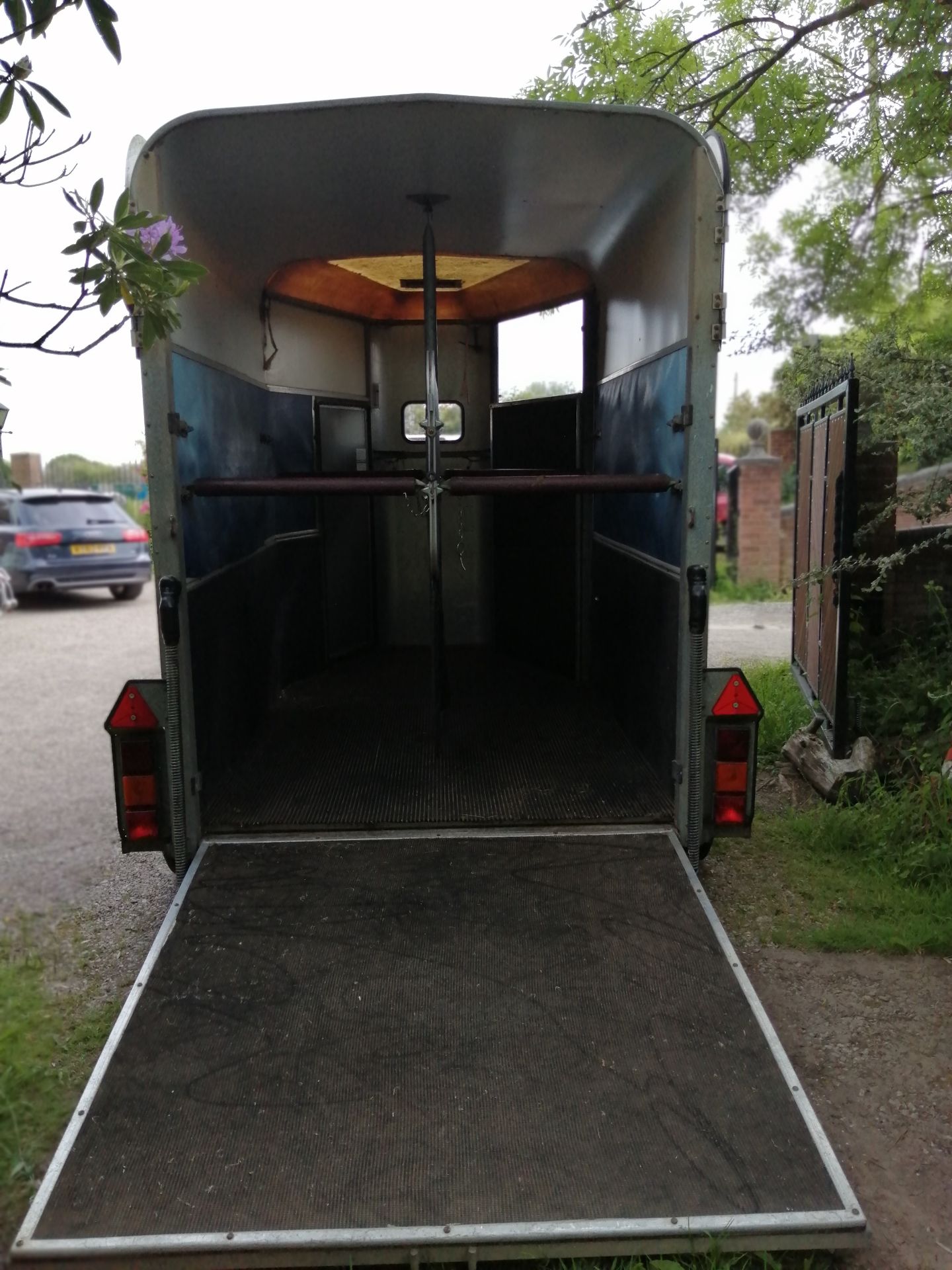 IFOR WILLIAMS 505 TWO HORSE TRAILER, USED CONDITION, RELIABLE AND FUNCTIONS AS INTENDED *NO VAT* - Image 7 of 11