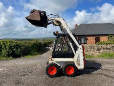 BOBCAT 443 SKIDSTEER WITH BUCKET AND GRAB, RUNS DRIVES AND LIFTS, GOOD SET OF TYRES *PLUS VAT*