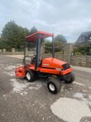 KUBOTA F3060 RIDE ON LAWN MOWER, RUNS DRIVES AND CUTS, CANOPY, 4 CYLINDER KUBOTA ENGINE *NO VAT*