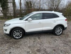 69 REG LINCOLN MKC RESERVE 2.0L ECOBOOST, 200bhp, PLATINUM WHITE WITH CAPPUCCINO LEATHER INTERIOR