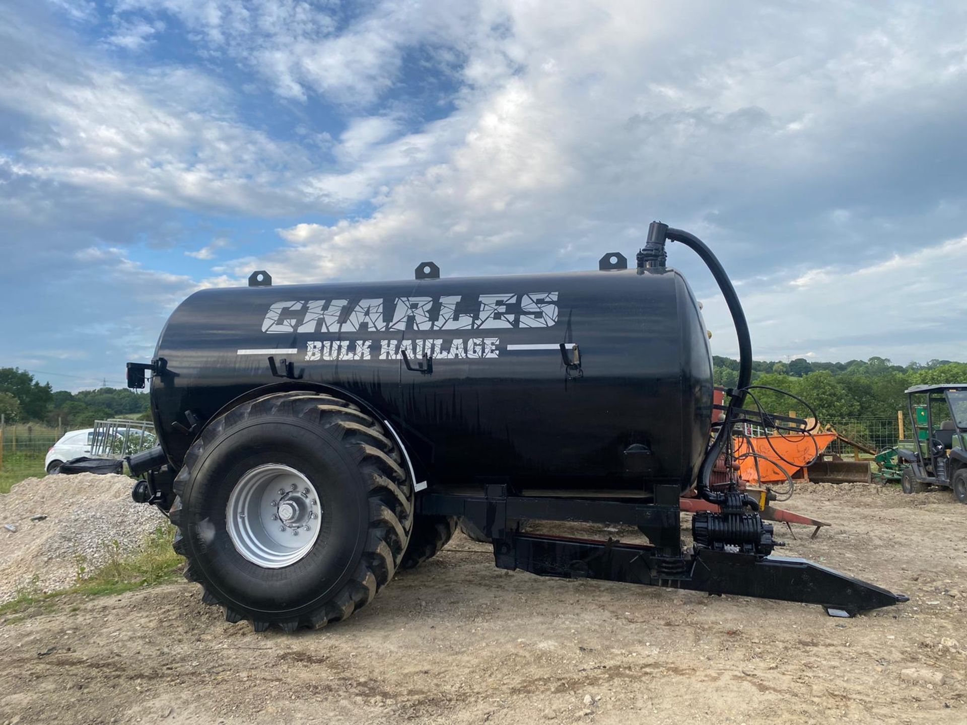 MAJOR 2400 GALLON SLURRY TANKER, ONLY BEEN USED FOR WATER FOR THE PAST 3 YEARS *NO VAT*