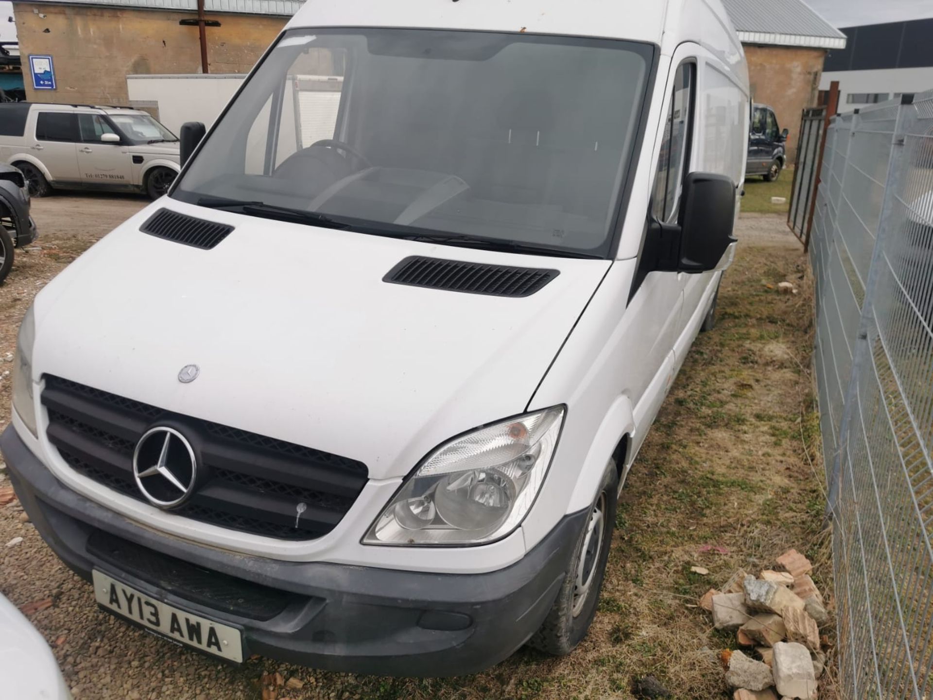 2013 MERCEDES-BENZ SPRINTER 313 CDI PANEL VAN, DIESEL ENGINE, SHOWING 2 PREVIOUS KEEPERS *NO VAT* - Image 3 of 10