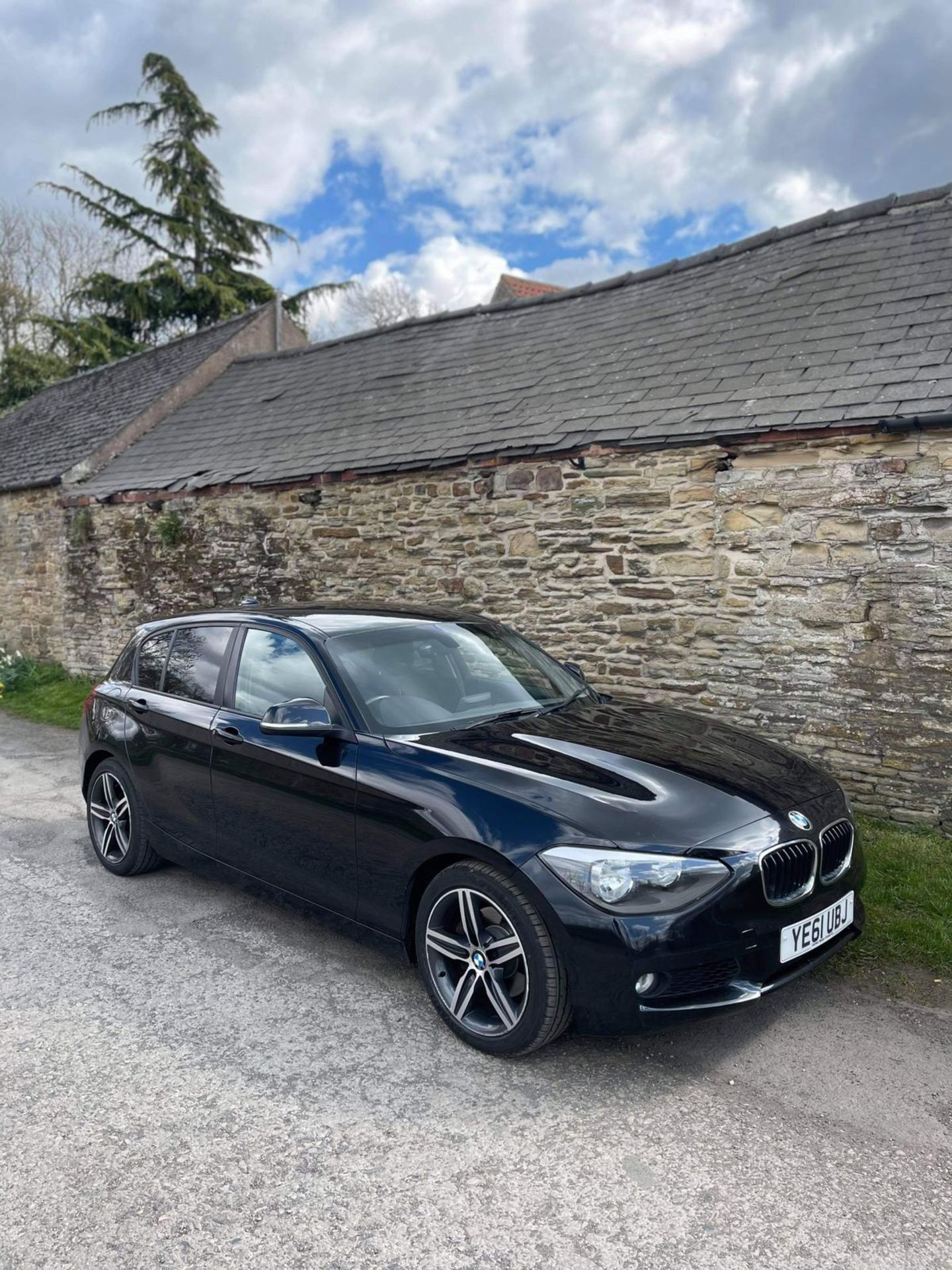 2011 BMW 120D SPORT BLACK 5 DOOR HATCHBACK, 2.0 DIESEL ENGINE, BLUETOOTH, AUX, CRUISE CONTROL*NO VAT - Image 3 of 14