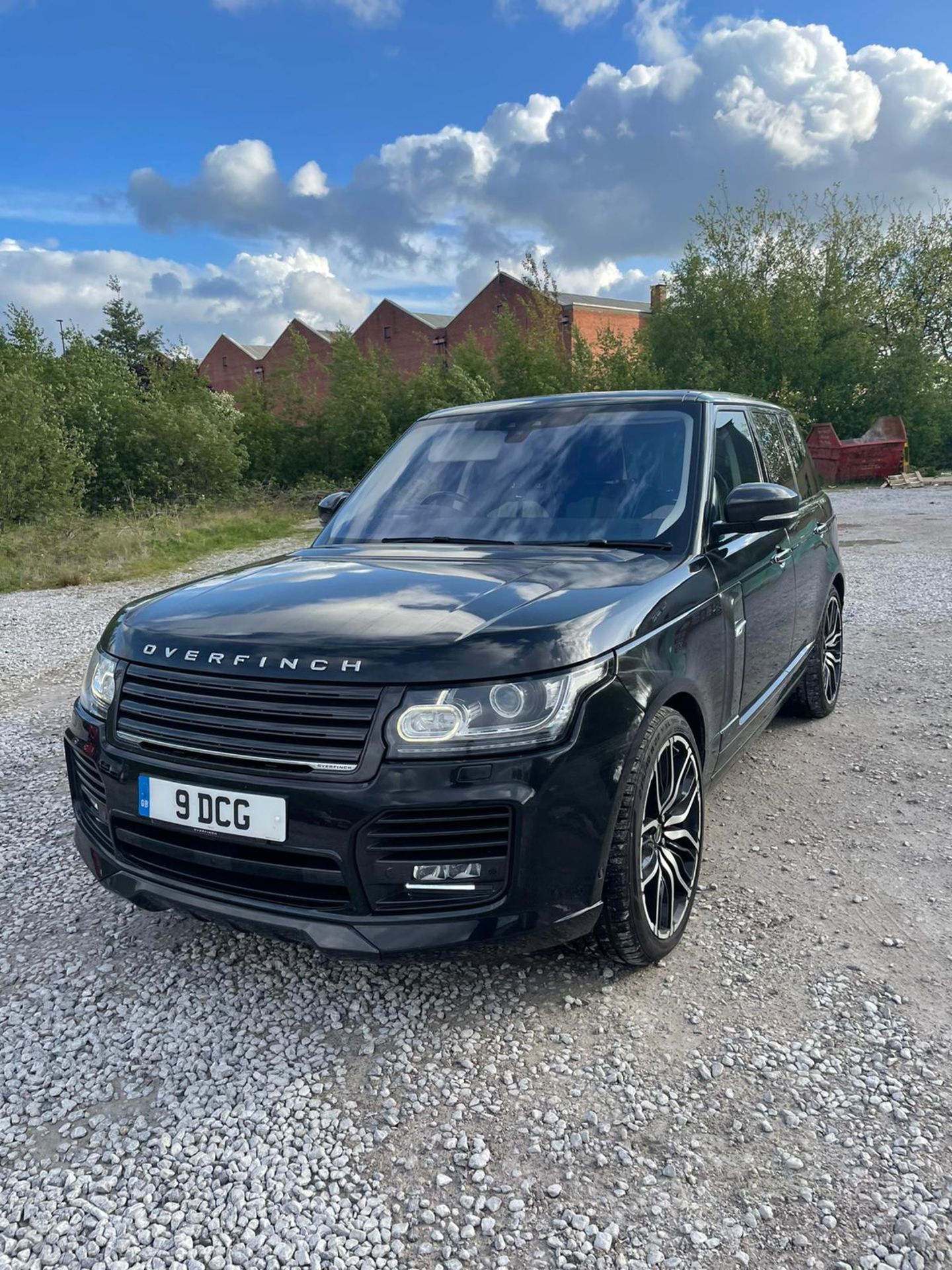 2017 LAND ROVER RANGE ROVER AUTO-B SDV8 A, 52,000 MILES OVERFINCH, 4367CC DIESEL ENGINE *PLUS VAT* - Image 4 of 25