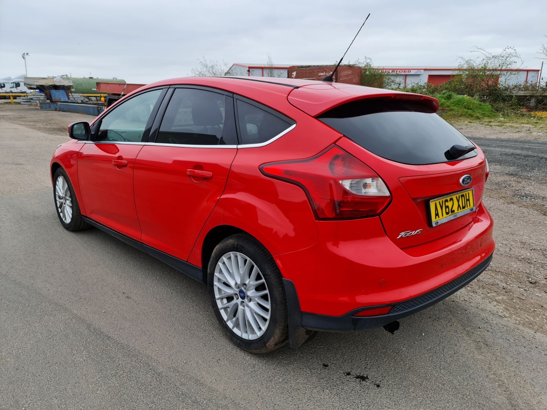 2012 FORD FOCUS ZETEC TDCI, RED, 5 DOOR HATCHBACK, 1.6 DIESEL ENGINE *NO VAT* - Image 5 of 31