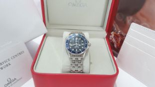 OMEGA SEAMASTER Professional 300m James Bond Navy Wave Dial *NO VAT*