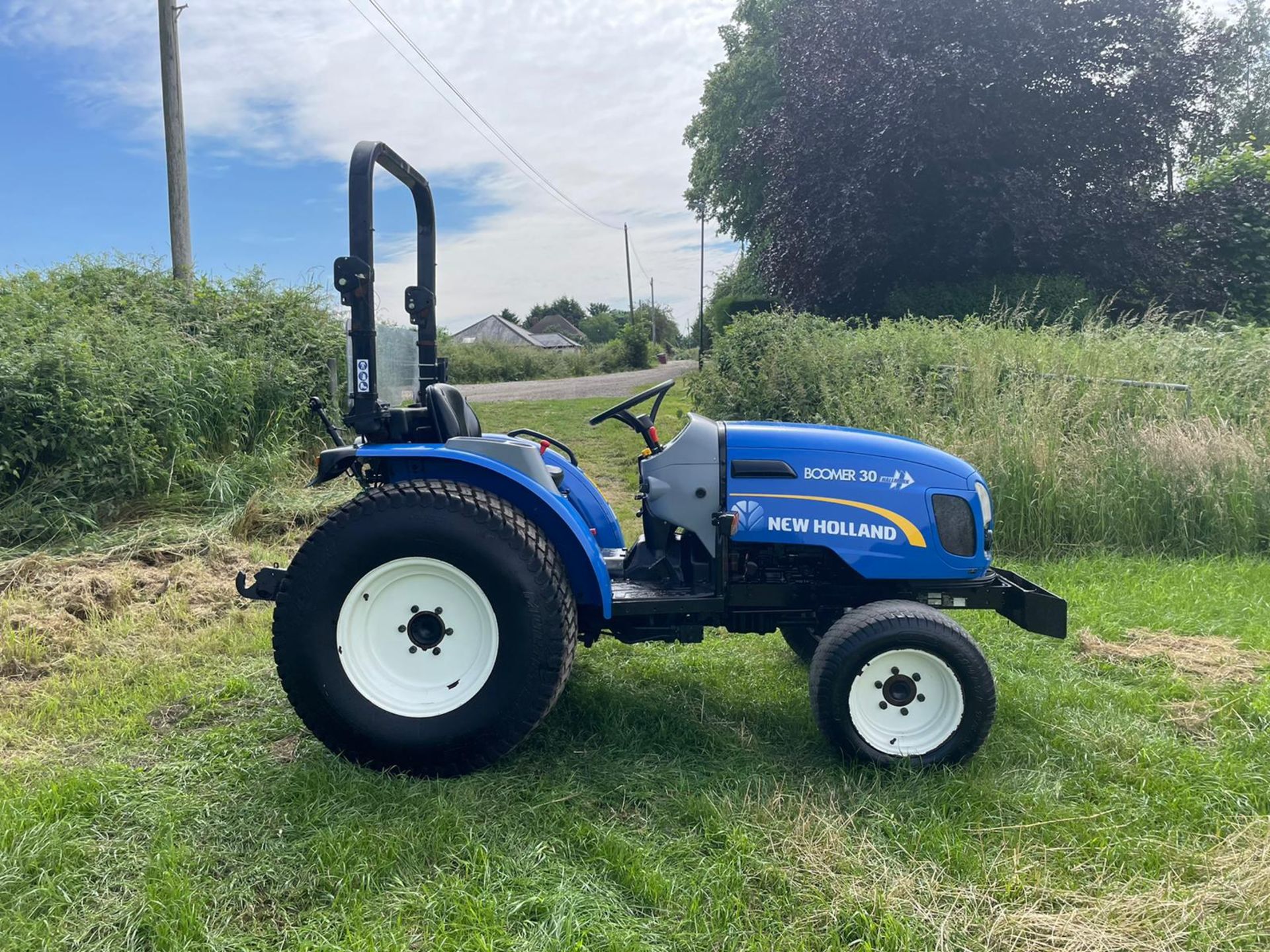2018 NEW HOLLAND BOOMER 30 COMPACT TRACTOR, RUNS AND DRIVES, SHOWING A LOW 975 HOURS *PLUS VAT*