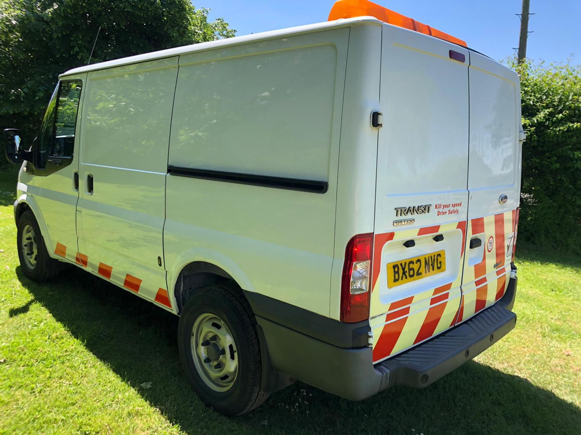 2012 FORD TRANSIT 125 T330 SWB AWD 4x4 WHITE PANEL VAN, 2.2 DIESEL ENGINE, 101,489 MILES *PLUS VAT* - Image 6 of 14