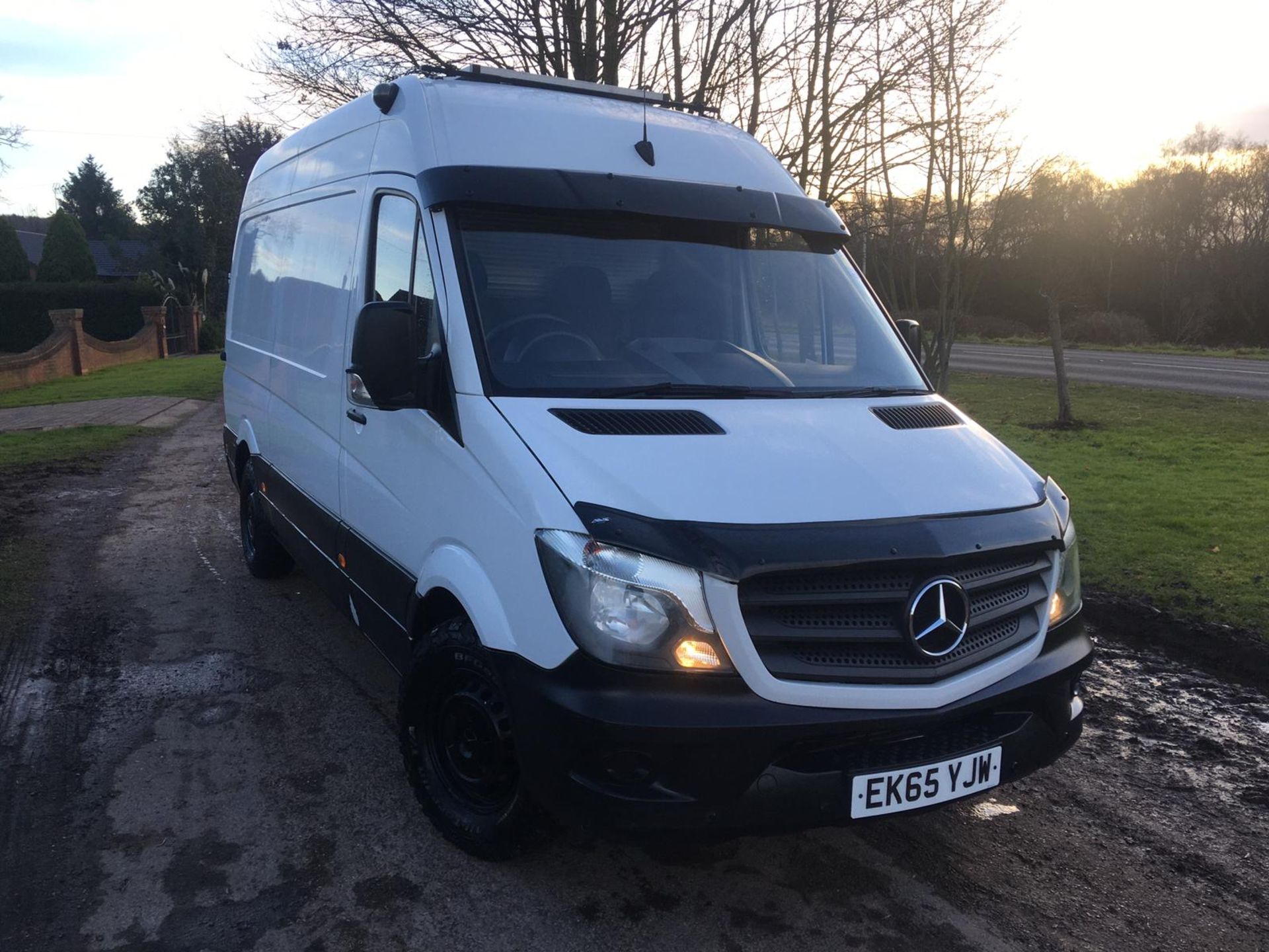 2015/65 REG MERCEDES-BENZ SPRINTER 313 CDI 2.2 DIESEL PANEL VAN, SHOWING 1 FORMER KEEPER *NO VAT* - Image 2 of 29