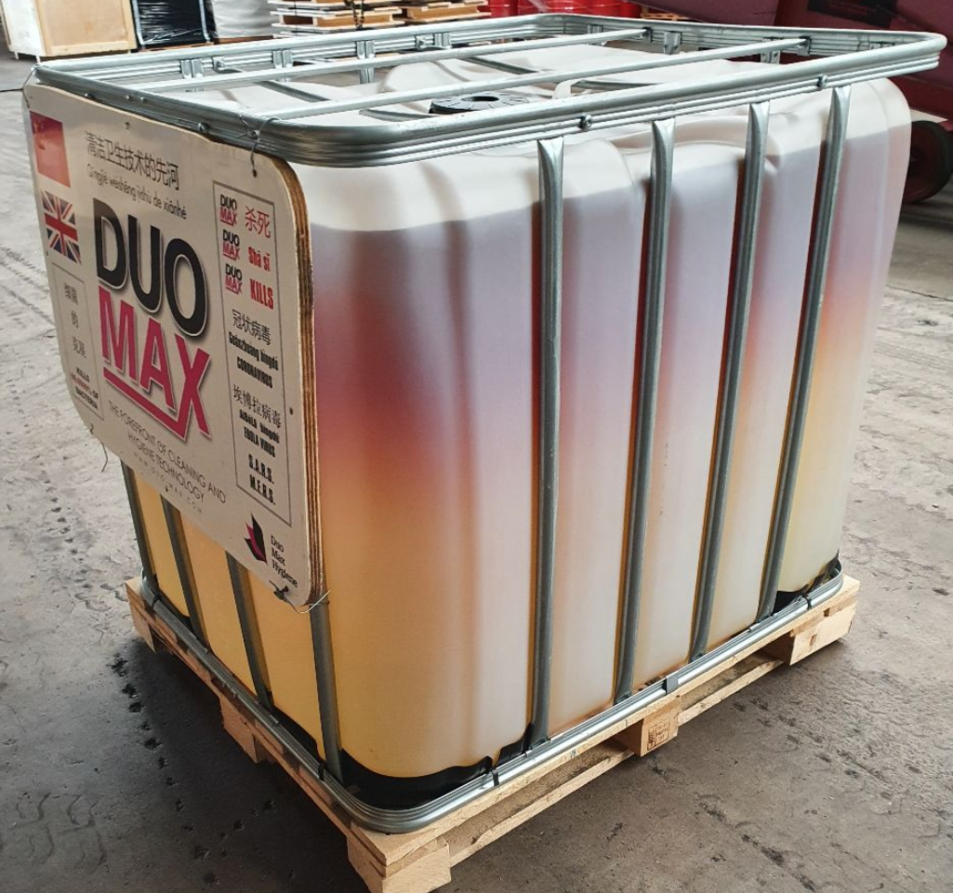 1000L IBC OF DUOMAX SUPER CONCENTRATED DISINFECTANT, MADE IN UK, MARCH 2020, ALL DOCUMENTS ATTACHED - Image 2 of 75