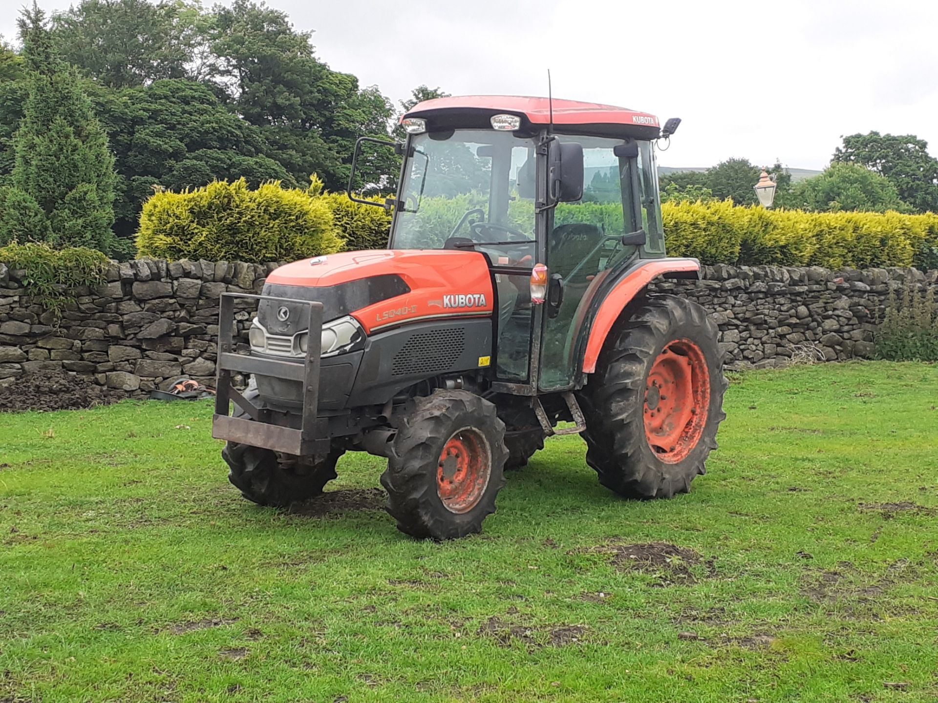 2017 KUBOTA L5040 SERIEE II COMPACT TRACTOR, ROAD REGISTERED, A LOW 3490 HOURS *PLUS VAT* - Image 2 of 4