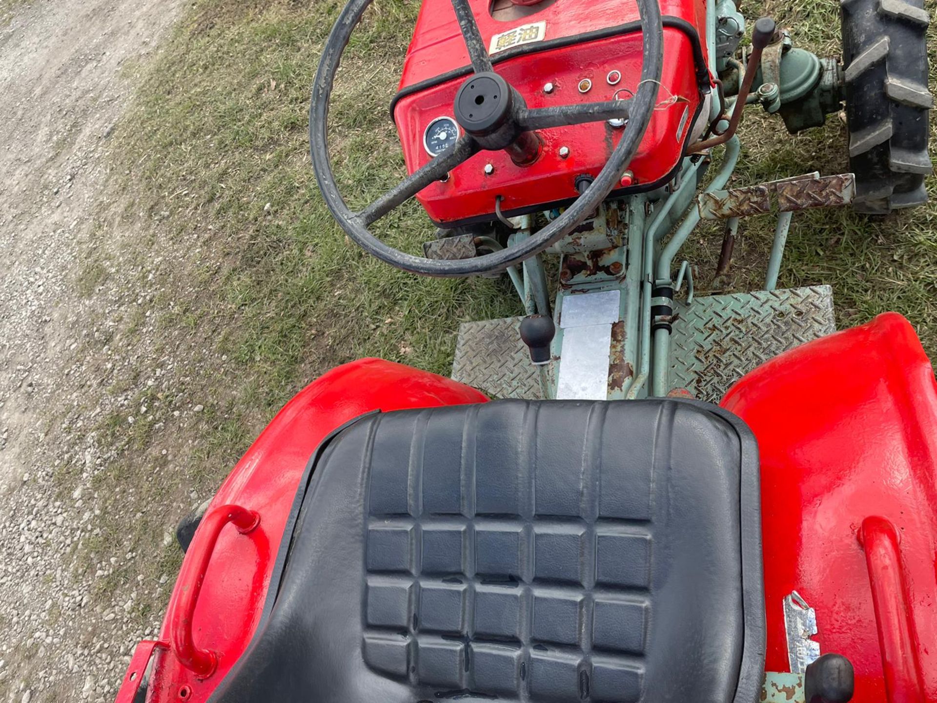 YANMAR YM1300D COMPACT TRACTOR, RUNS, DRIVES & WORKS, SHOWING 415 HOURS *PLUS VAT* - Image 7 of 9