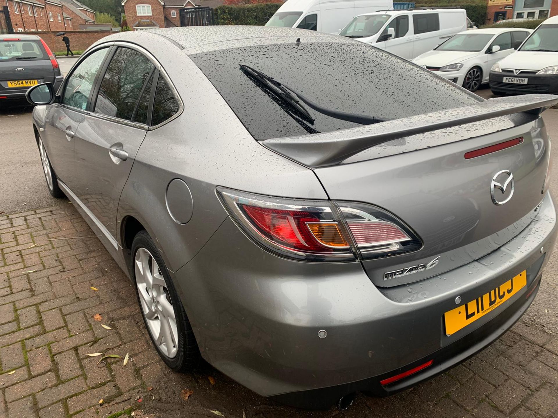 2010/60 REG MAZDA 6 TAKUYA 2.0 PETROL SILVER 5 DOOR HATCHBACK, SHOWING 1 FORMER KEEPERS *NO VAT* - Image 2 of 9