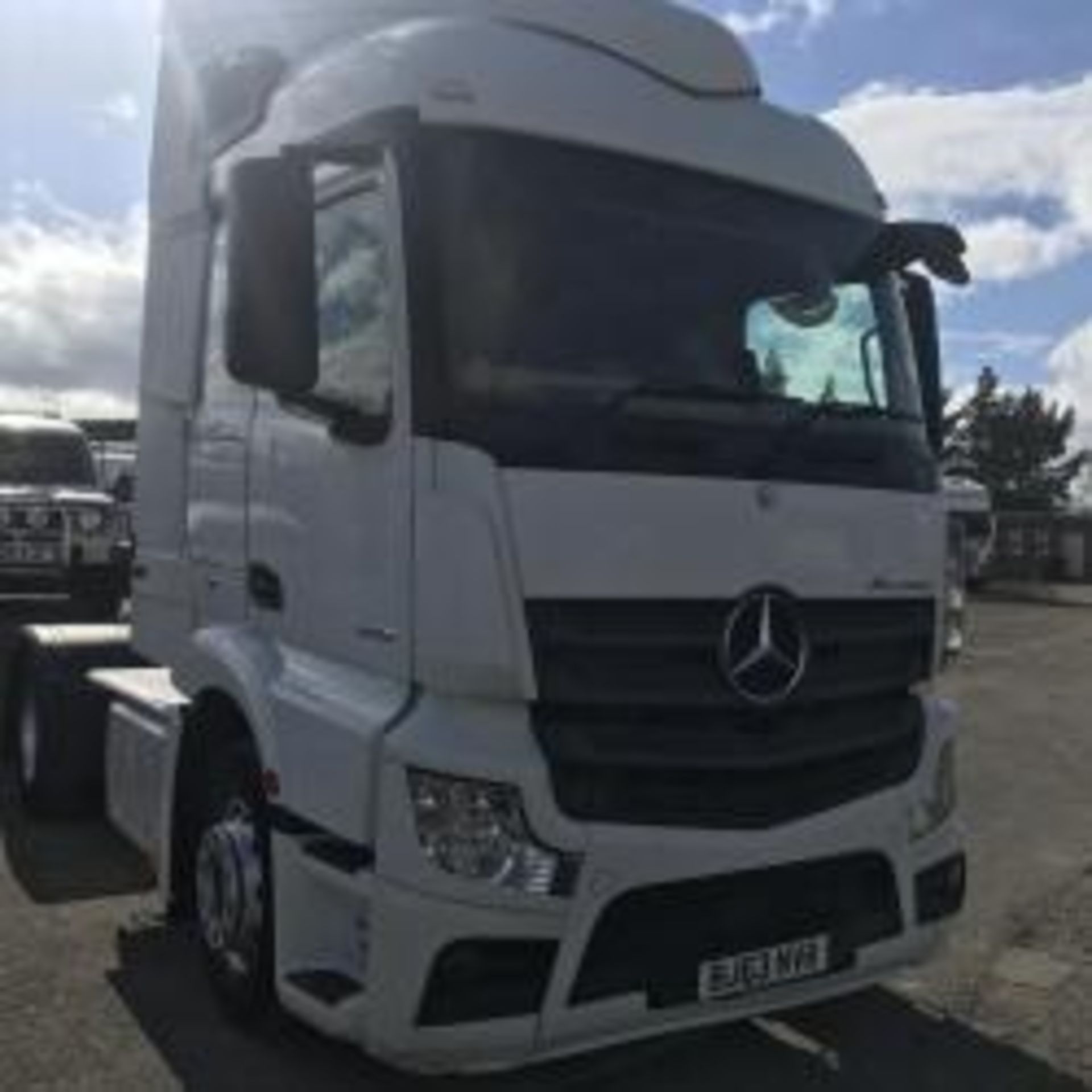 2013 (63) MERCEDES-BENZ, ACTROS 1842LS, 4X2 TRACTOR UNIT SLEEPER CAB, AUTOMATIC *PLUS VAT* - Image 2 of 14