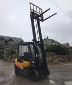 2007 TCM 25 FORKLIFT, RUNS, DRIVES AND LIFTS, 2.5 TON, SIDE SHIFT, LOW 7700 HOURS *PLUS VAT*