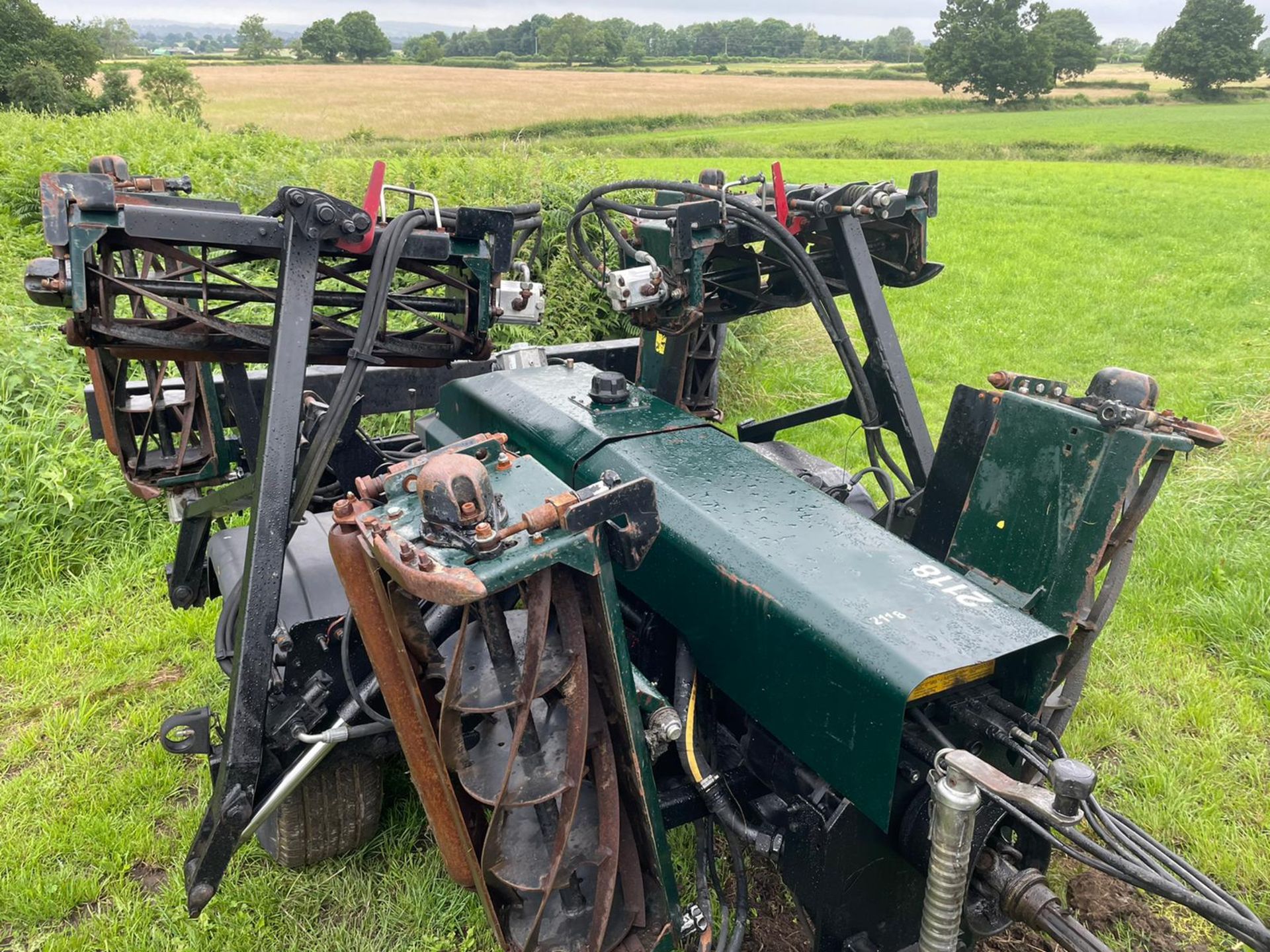 HAYTER TM749 7 GANG SINGLE AXEL TOW BEHIND MOWER, PTO DRIVEN, JOCKEY WHEEL *PLUS VAT* - Image 6 of 9