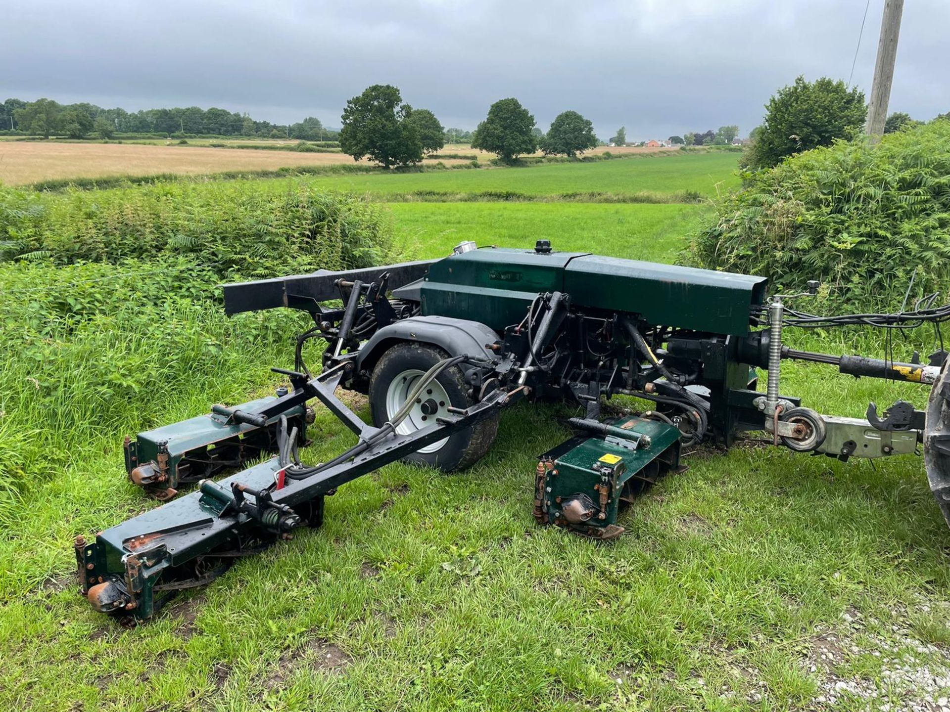 HAYTER TM749 7 GANG SINGLE AXEL TOW BEHIND MOWER, PTO DRIVEN, JOCKEY WHEEL *PLUS VAT* - Image 2 of 9