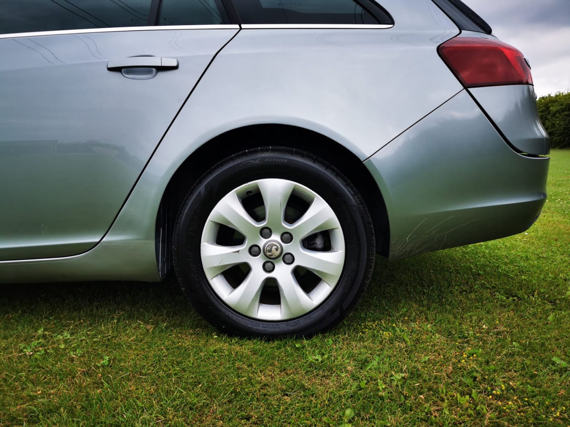 2014 VAUXHALL INSIGNIA DESIGN CDTI ECO S/S SILVER ESTATE, 2.0 DIESEL ENGINE, 56,353 MILES *NO VAT* - Image 10 of 25