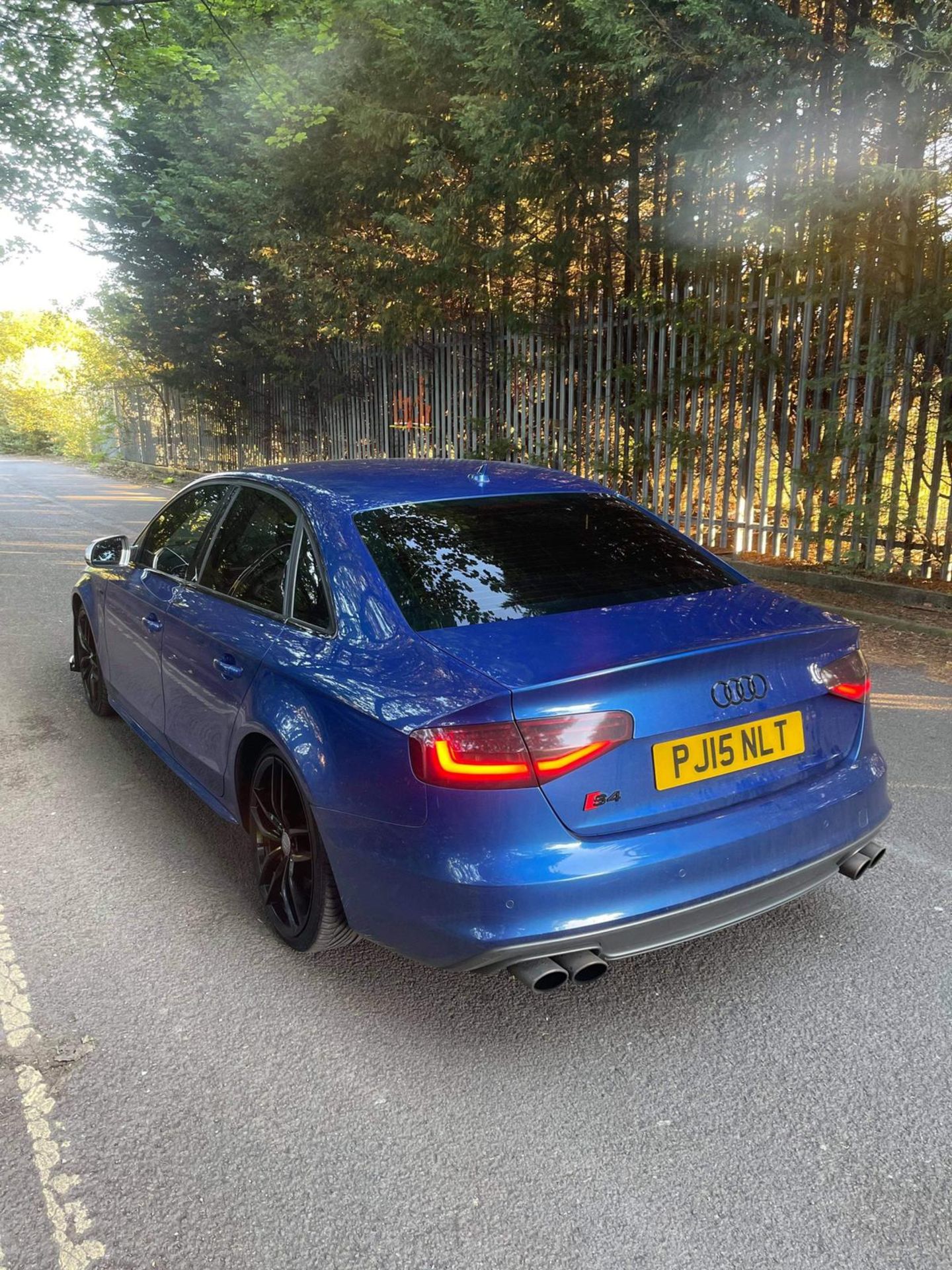 2015 AUDI S4 TFSI QUATTRO AUTO 3.0 SUPERCHARGED 4 DOOR SALOON, 34K MILES *NO VAT* - Image 4 of 13