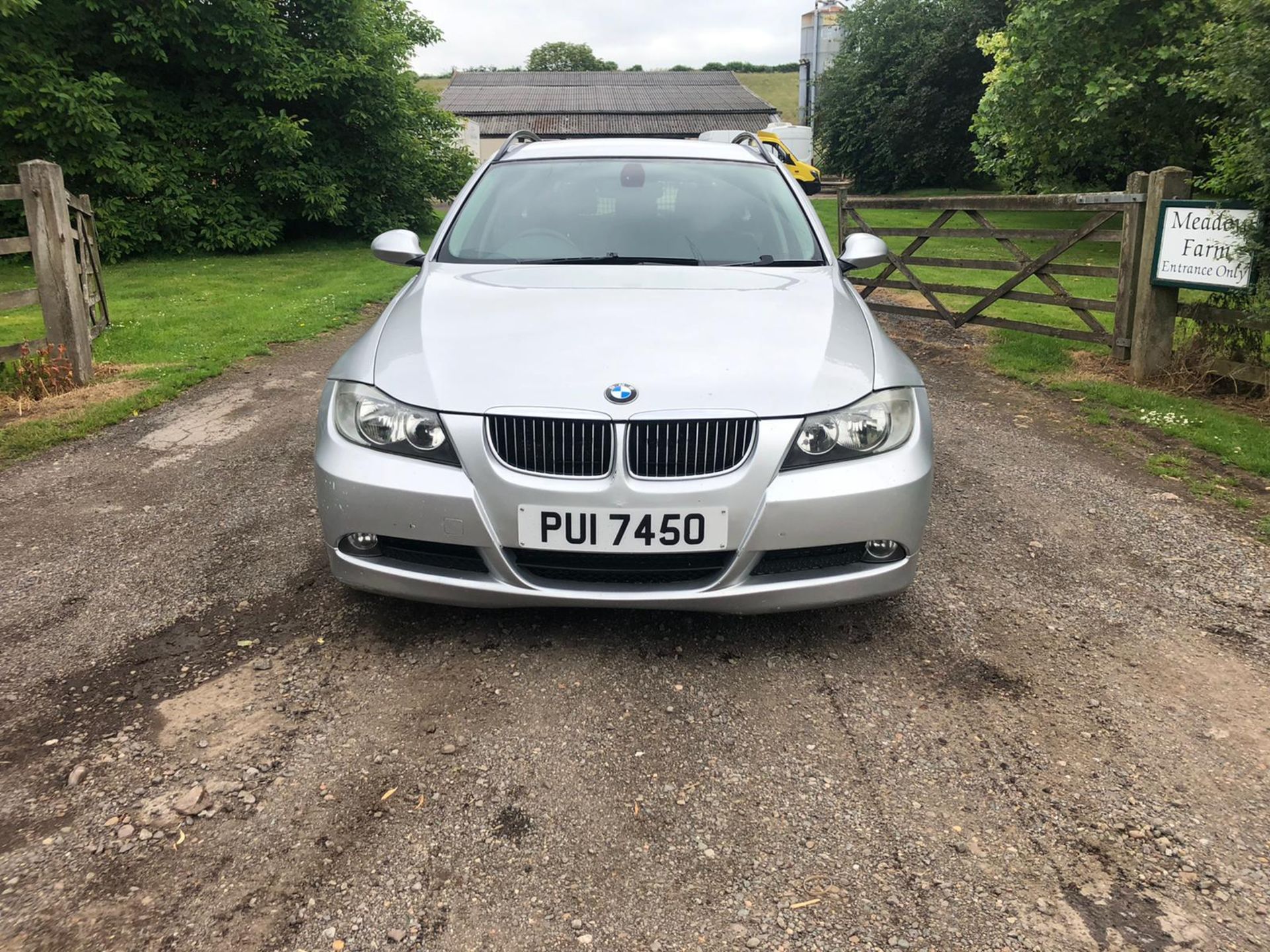 2007 BMW 325D SE TOURING A SILVER ESTATE, 3.0 DIESEL, AUTO 6 GEARS, 210,176 MILES *NO VAT* - Image 2 of 13