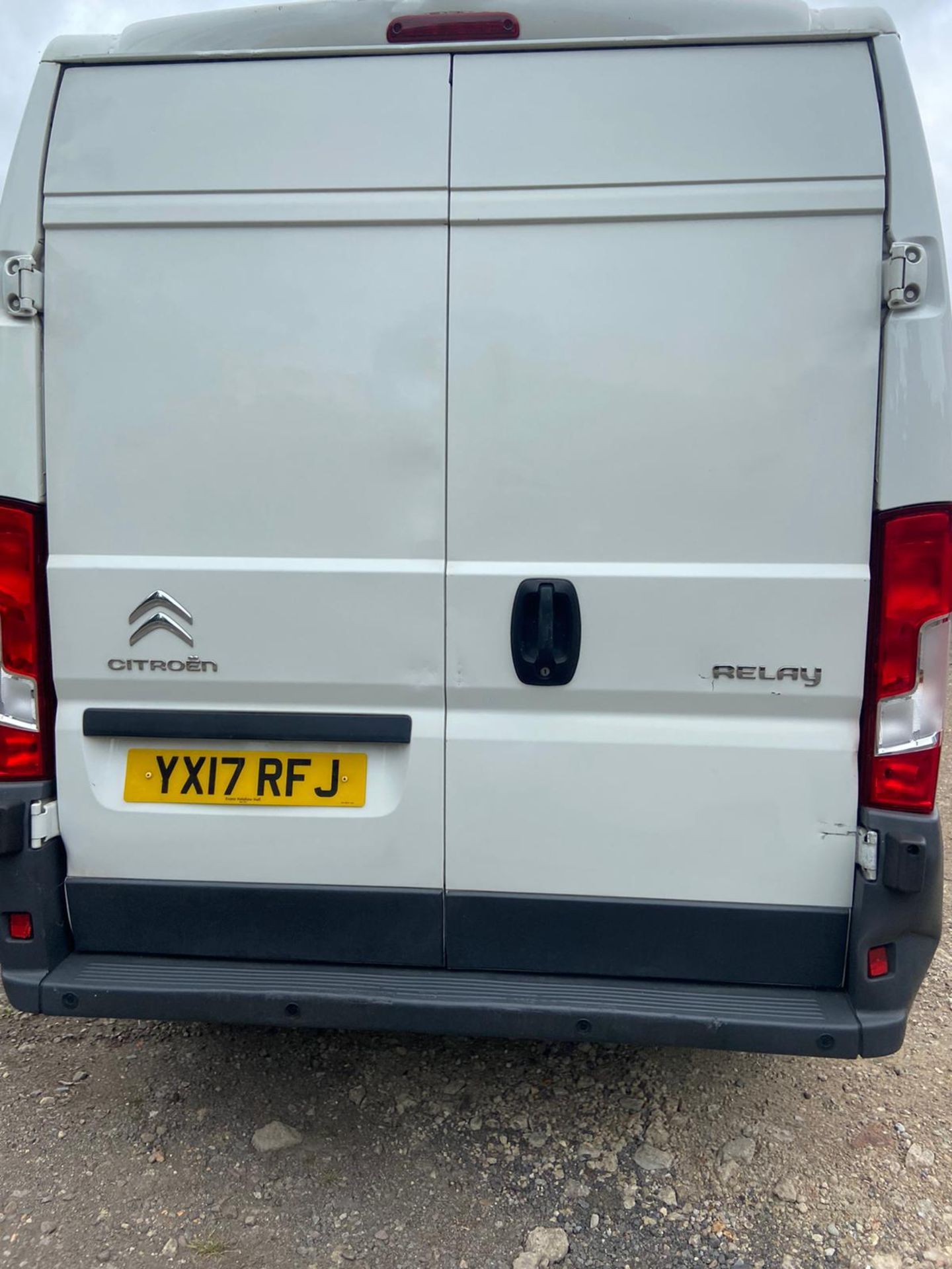 2017 CITROEN RELAY 35 L3H2 EPRISE BLUEHDI WHITE PANEL VAN, 97K MILES, 2.0 DIESEL ENGINE *PLUS VAT* - Image 4 of 11