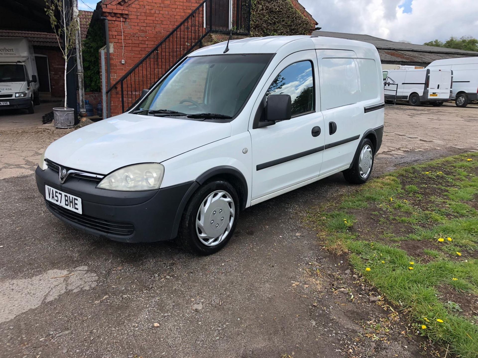 2007 VAUXHALL COMBO CREW 2000 CDTI WHITE FACTORY CREW VAN, 1.2 DIESEL ENGINE, 177,677 MILES *NO VAT* - Image 3 of 14