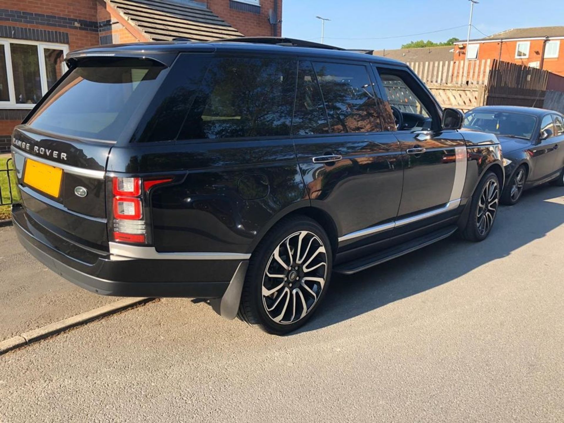 2014 LAND ROVER RANGE ROVER AUTOBIOGRAPHY SDV8, AUTOMATIC, 4367CC DIESEL ENGINE *PLUS VAT* - Image 4 of 12