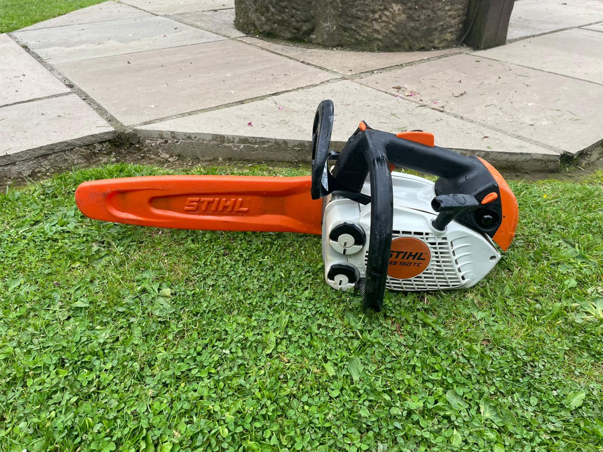 2018 STIHL MS150TC TOP HANDLE CHAINSAW, RUNS AND WORKS, BAR COVER IS INCLUDED *NO VAT*