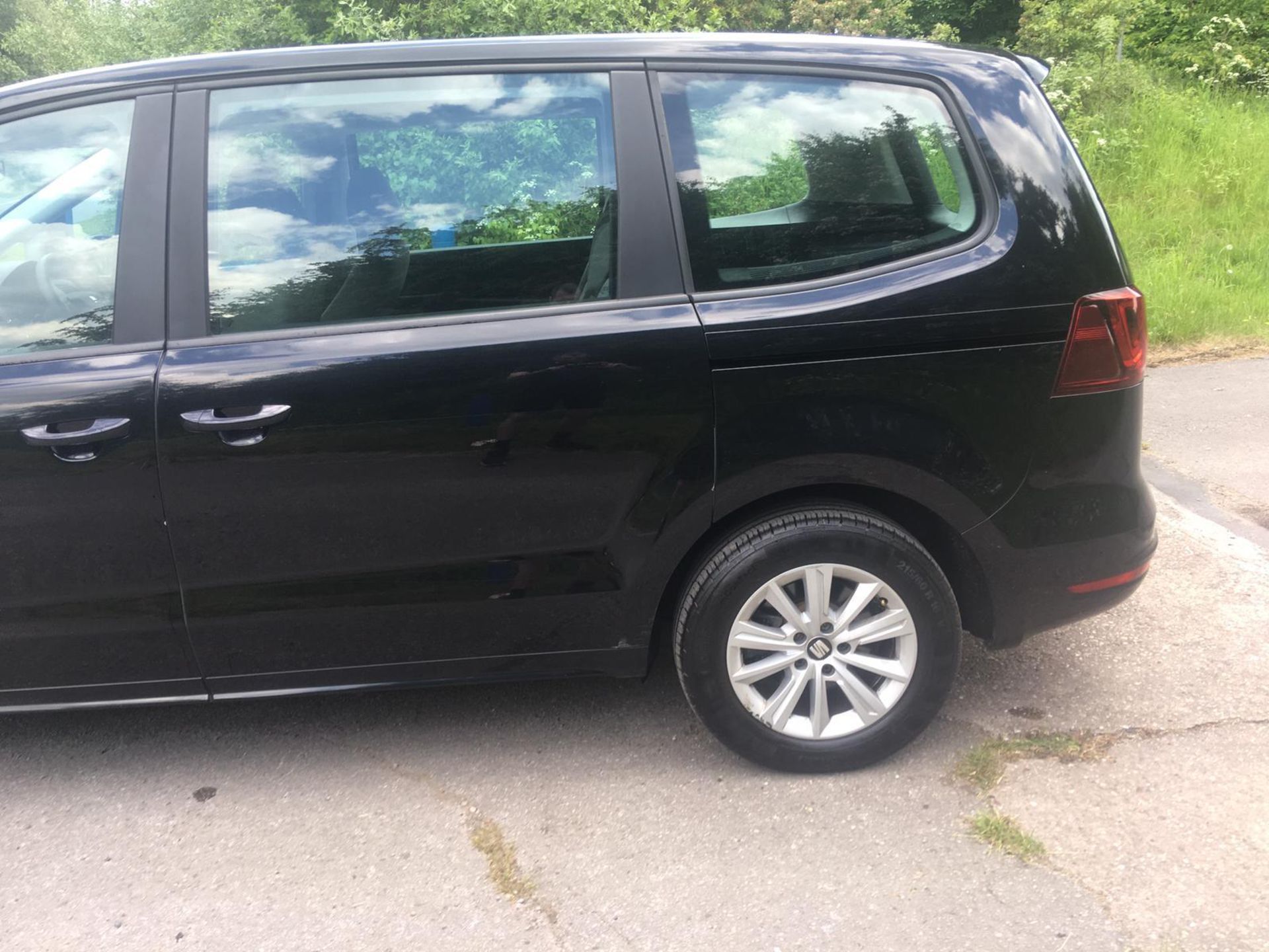 2015 SEAT ALHAMBRA ECOMOTIVE S TDI BLACK 7 SEATER MPV, 2.0 DIESEL ENGINE, 108,759 MILES *NO VAT* - Image 5 of 41