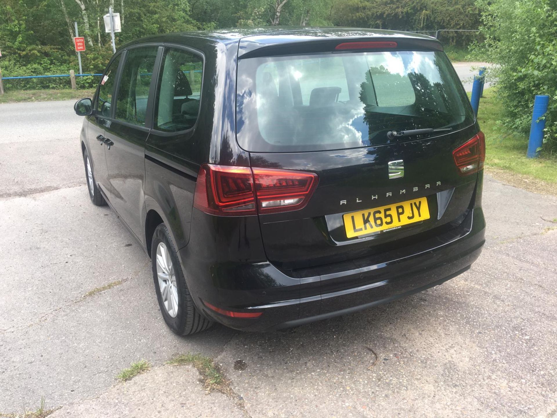 2015 SEAT ALHAMBRA ECOMOTIVE S TDI BLACK 7 SEATER MPV, 2.0 DIESEL ENGINE, 108,759 MILES *NO VAT* - Image 6 of 41