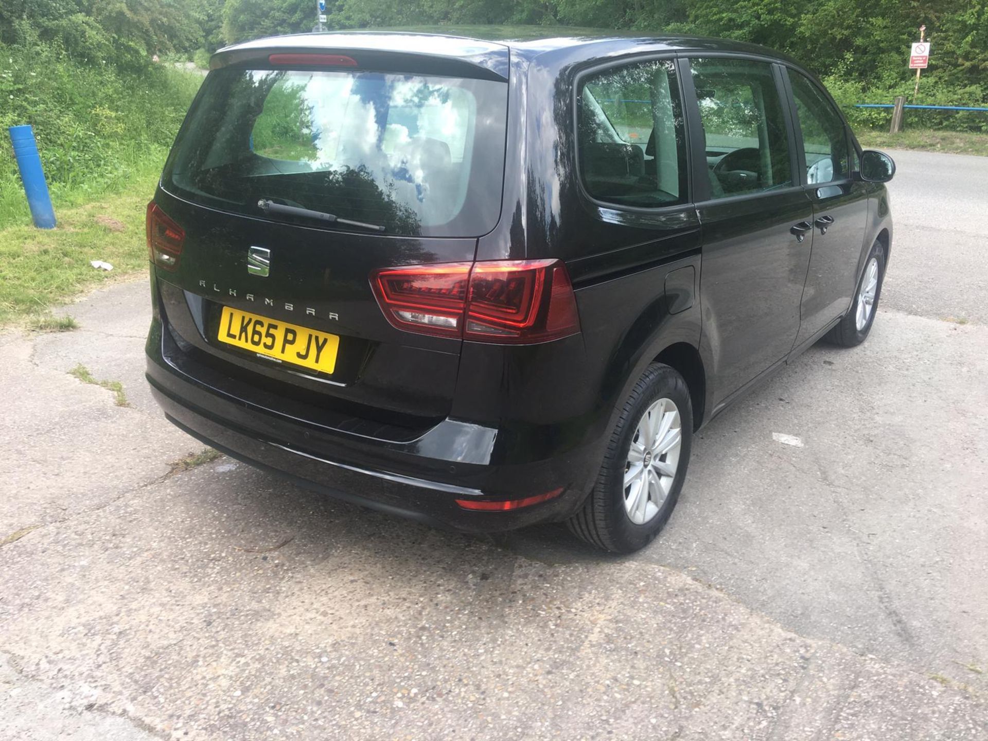 2015 SEAT ALHAMBRA ECOMOTIVE S TDI BLACK 7 SEATER MPV, 2.0 DIESEL ENGINE, 108,759 MILES *NO VAT* - Image 8 of 41