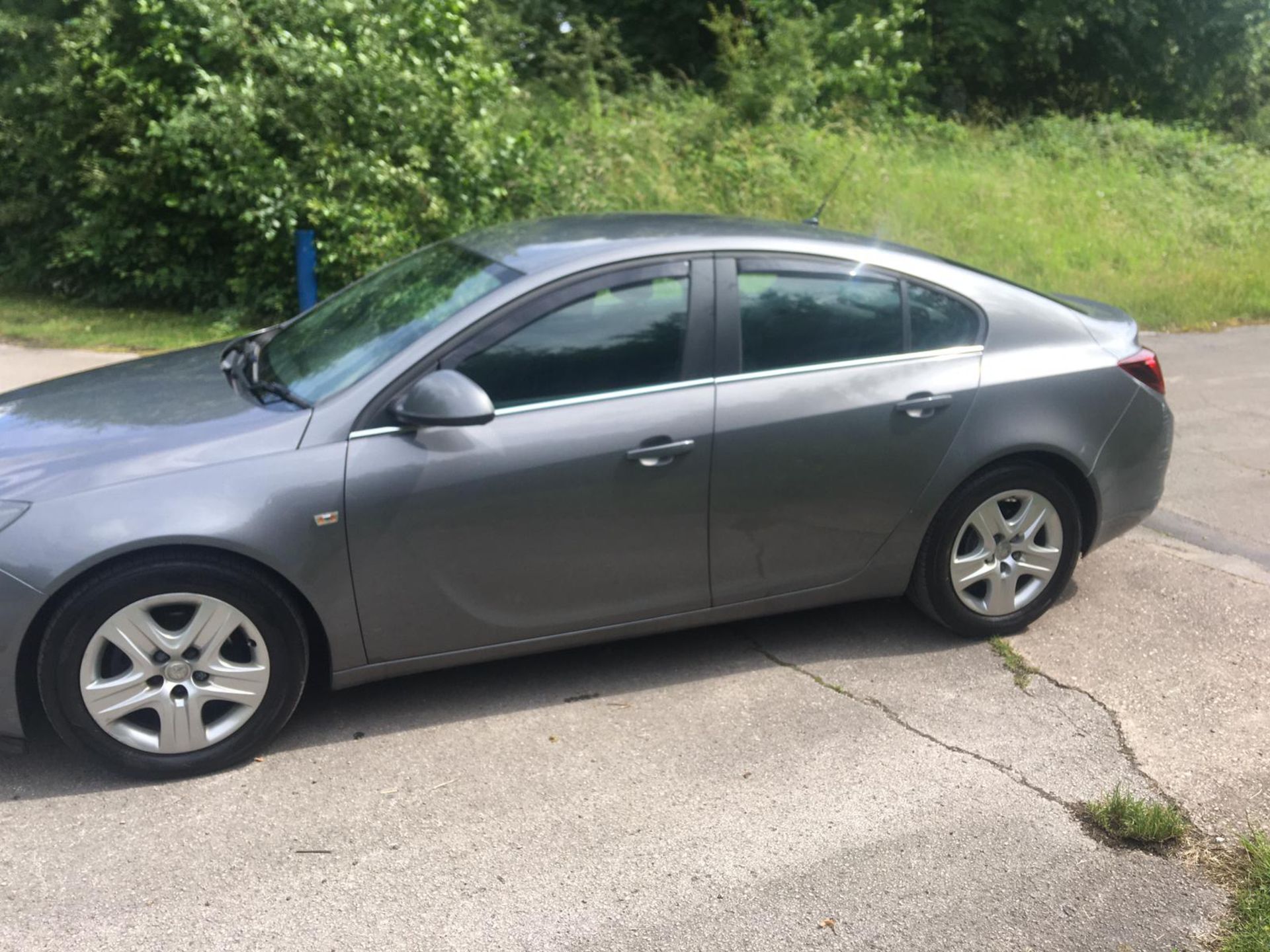 2016 VAUXHALL INSIGNIA DESIGN CDTI EFLEX S/S GREY 5 DOOR HATCHBACK, 103,433 MILES, 2.0 DIESEL*NO VAT - Image 4 of 23