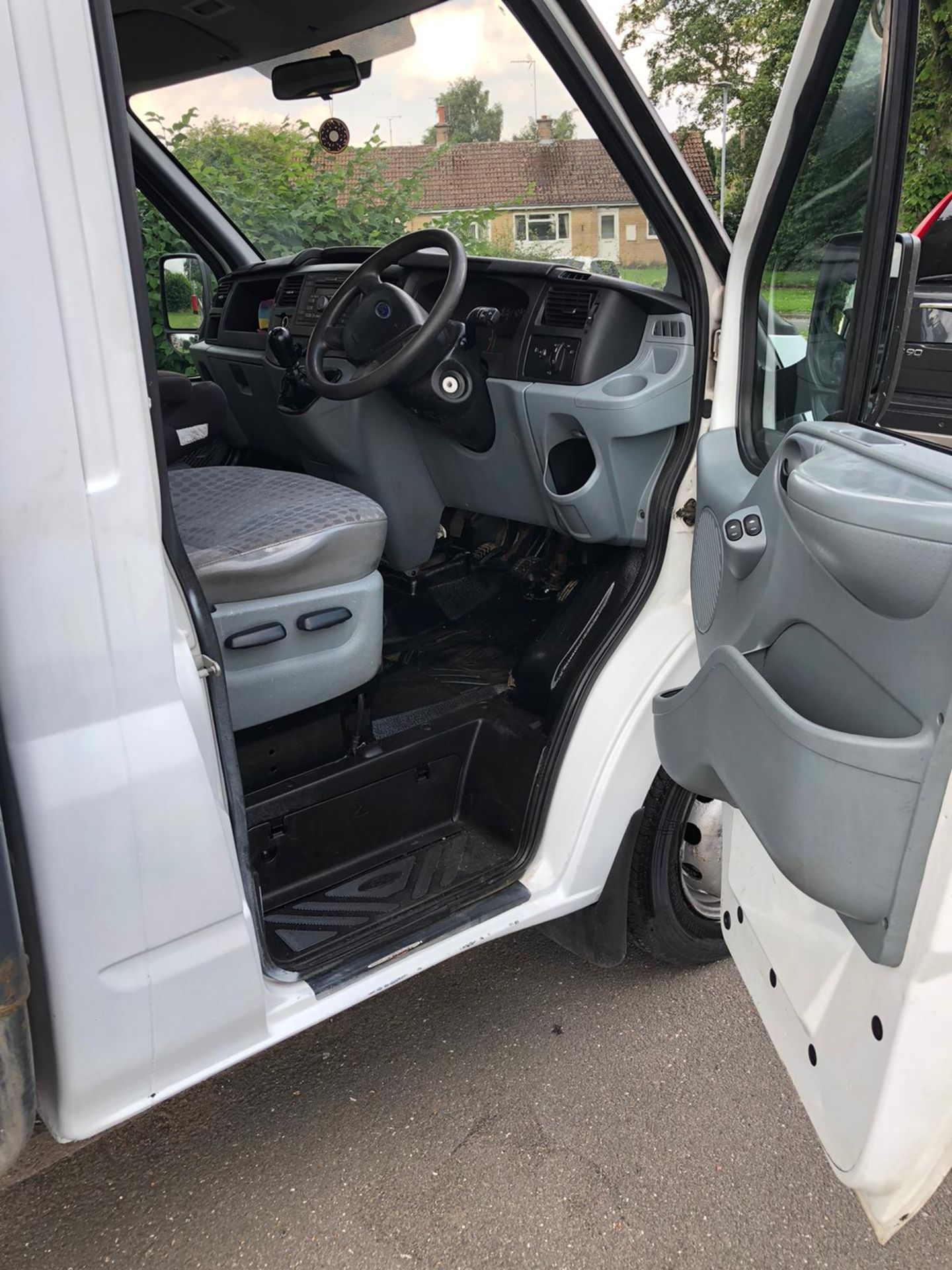 2008 FORD TRANSIT 100 T350L RWD WHITE DROPSIDE LORRY, 228,407 MILES, 2.4 DIESEL *NO VAT* - Image 6 of 9