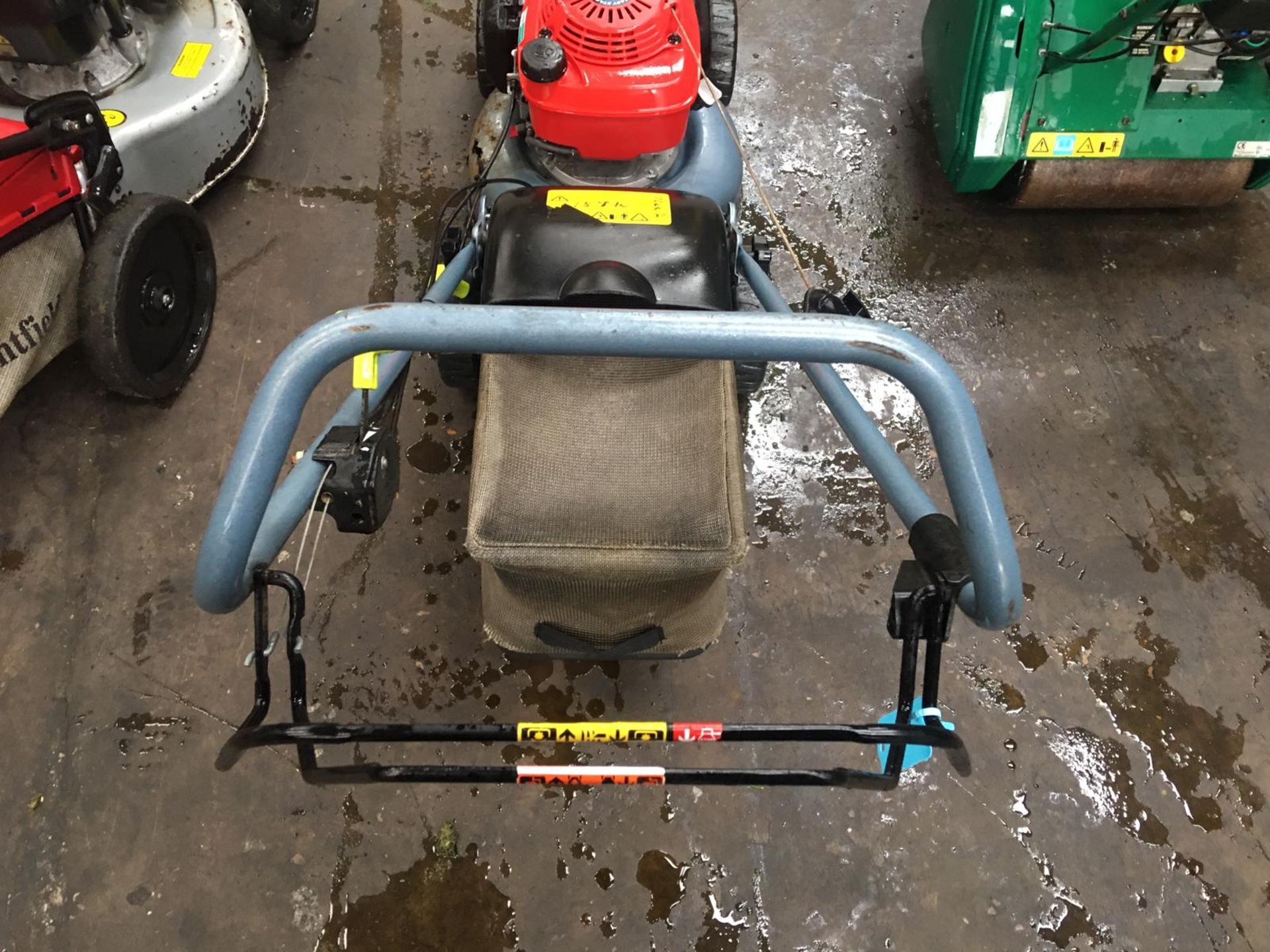 3X LAWN MOWERS, MOUNTFIELD SP533, HONDA MOWER, CYLINDER PETROL 14S *NO VAT* - Image 12 of 13